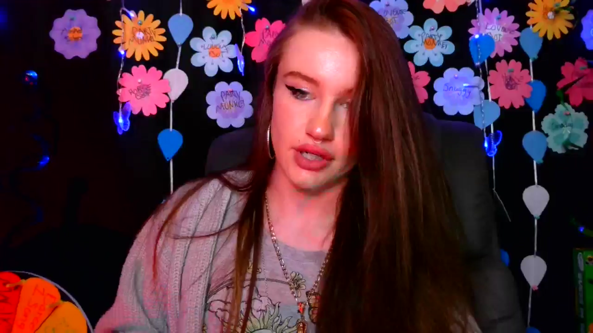 Gallery image thumbnail from RainStormin's myfreecams stream on, 05/15/2025, 07:41 image 14 of 20