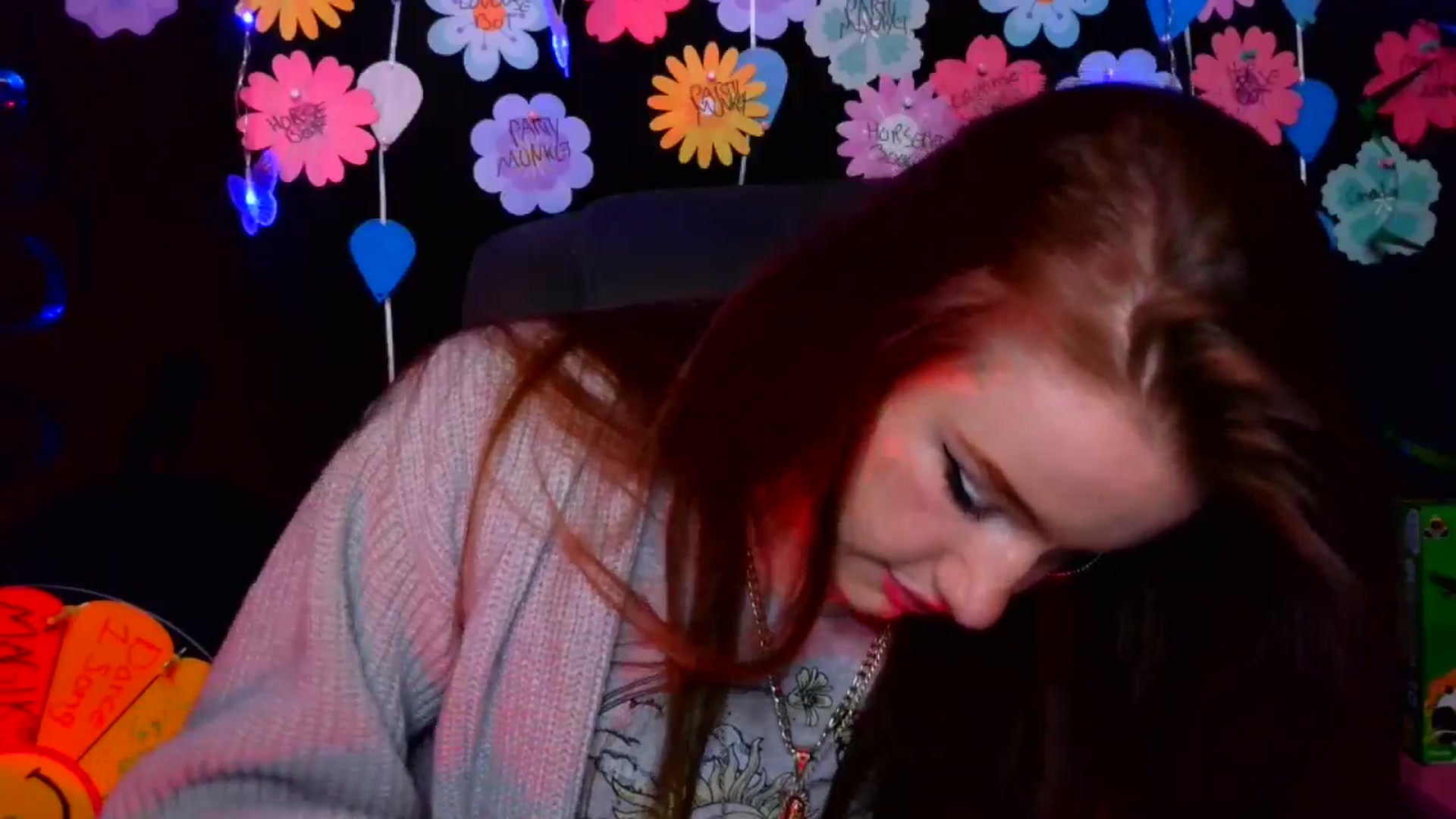 Gallery image thumbnail from RainStormin's myfreecams stream on, 05/15/2025, 07:41 image 19 of 20