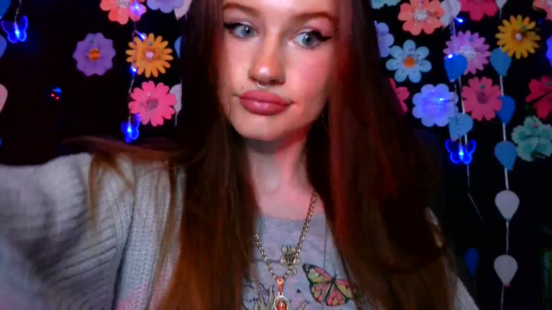 Gallery image thumbnail from RainStormin's myfreecams stream on, 05/15/2025, 07:41 image 11 of 20