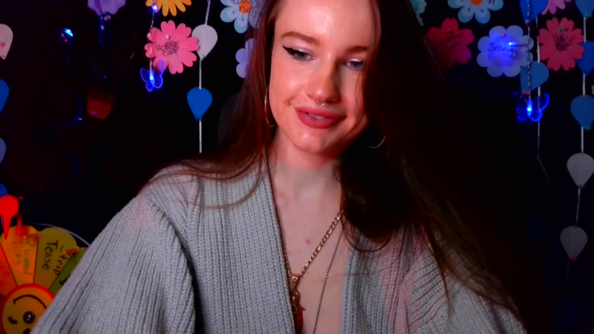 Gallery image thumbnail from RainStormin's myfreecams stream on, 05/15/2025, 08:23 image 13 of 20