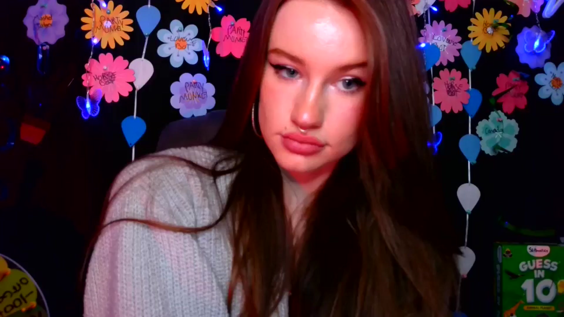 Gallery image thumbnail from RainStormin's myfreecams stream on, 05/15/2025, 08:23 image 15 of 20