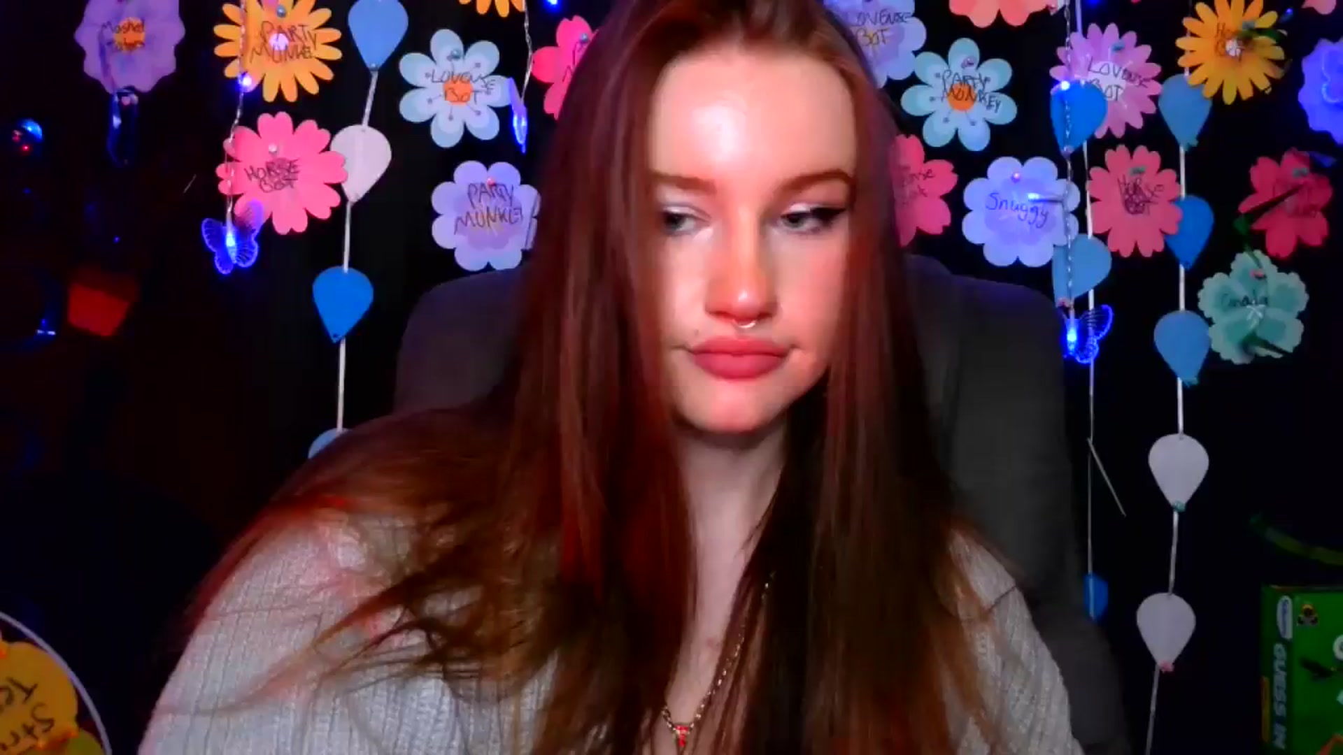 Gallery image thumbnail from RainStormin's myfreecams stream on, 05/15/2025, 08:43 image 1 of 20