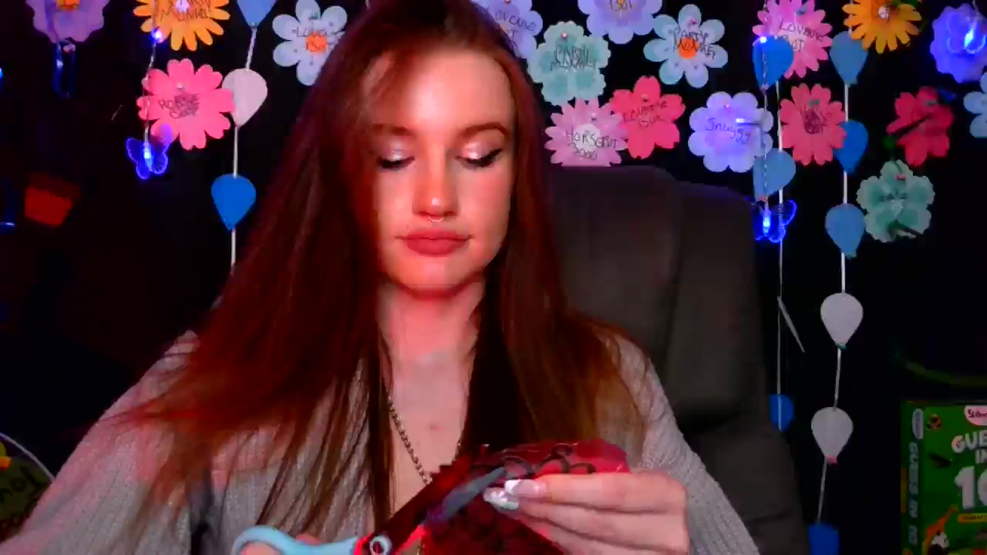 Gallery image thumbnail from RainStormin's myfreecams stream on, 05/15/2025, 08:43 image 8 of 20