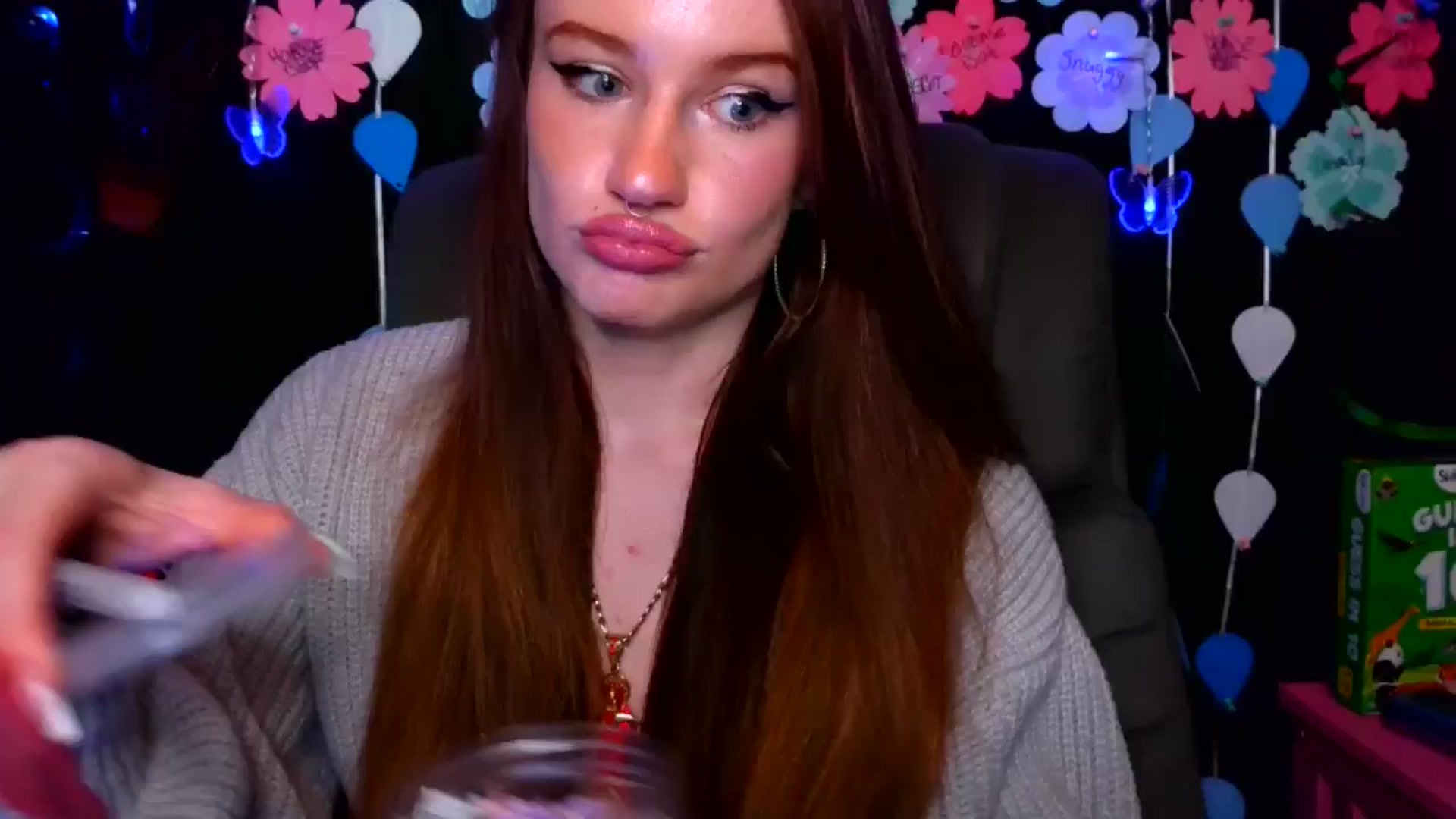 Gallery image thumbnail from RainStormin's myfreecams stream on, 05/15/2025, 09:09 image 17 of 20