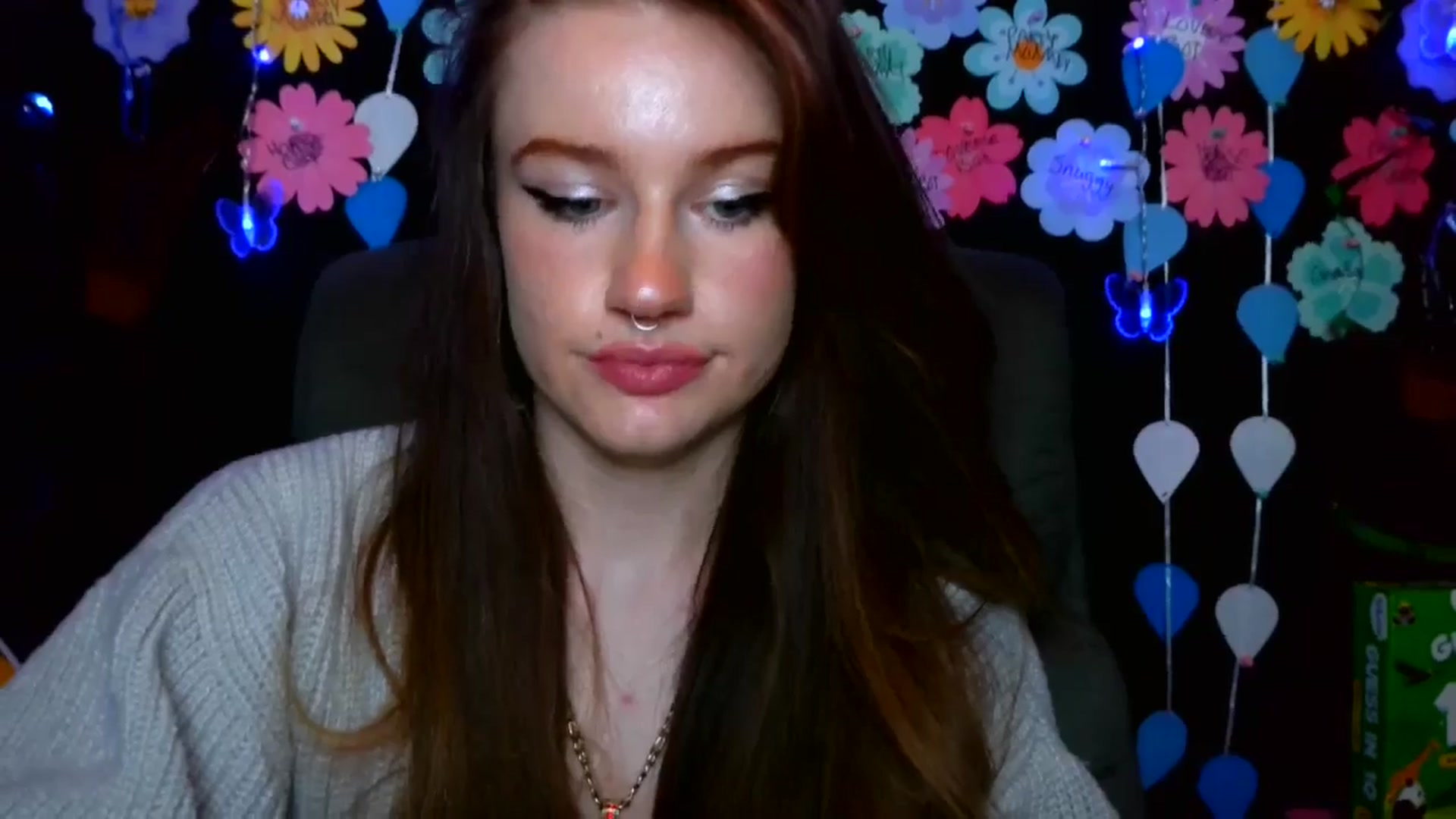 Gallery image thumbnail from RainStormin's myfreecams stream on, 05/15/2025, 10:31 image 18 of 20
