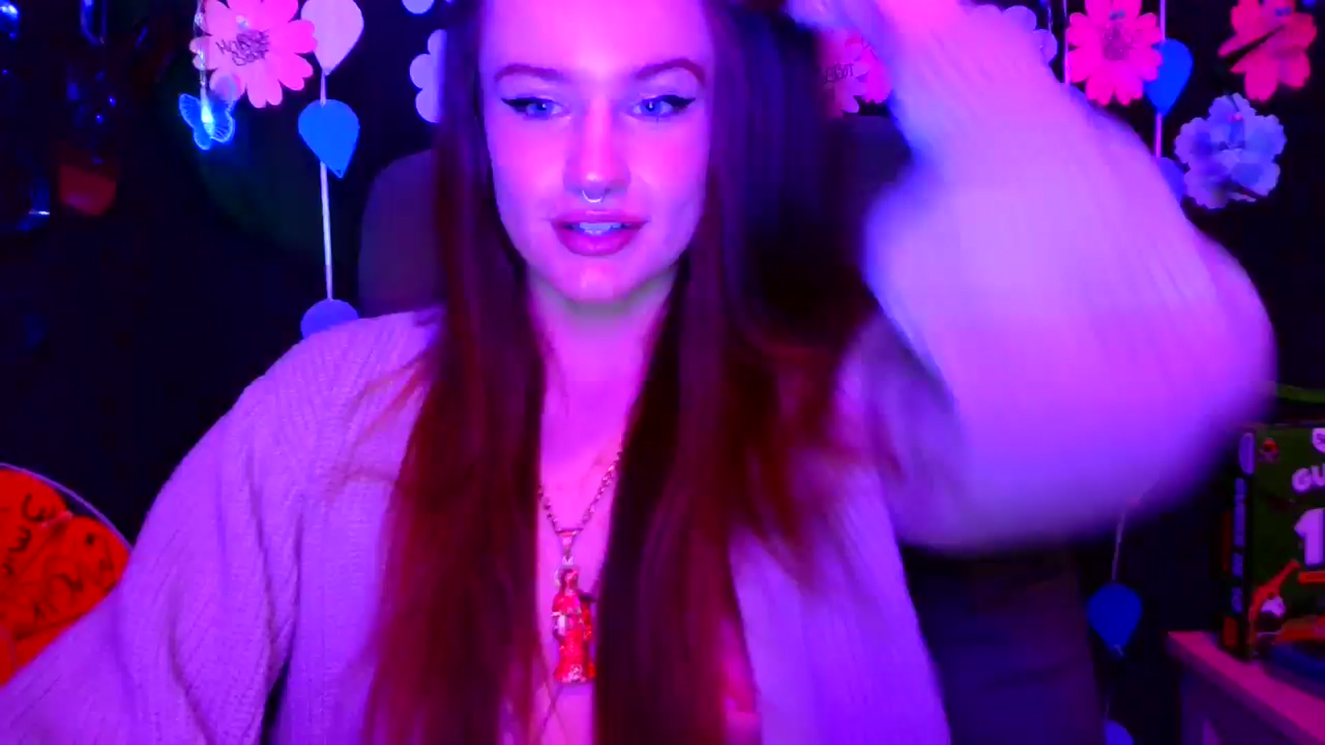Gallery image thumbnail from RainStormin's myfreecams stream on, 05/15/2025, 10:31 image 1 of 20