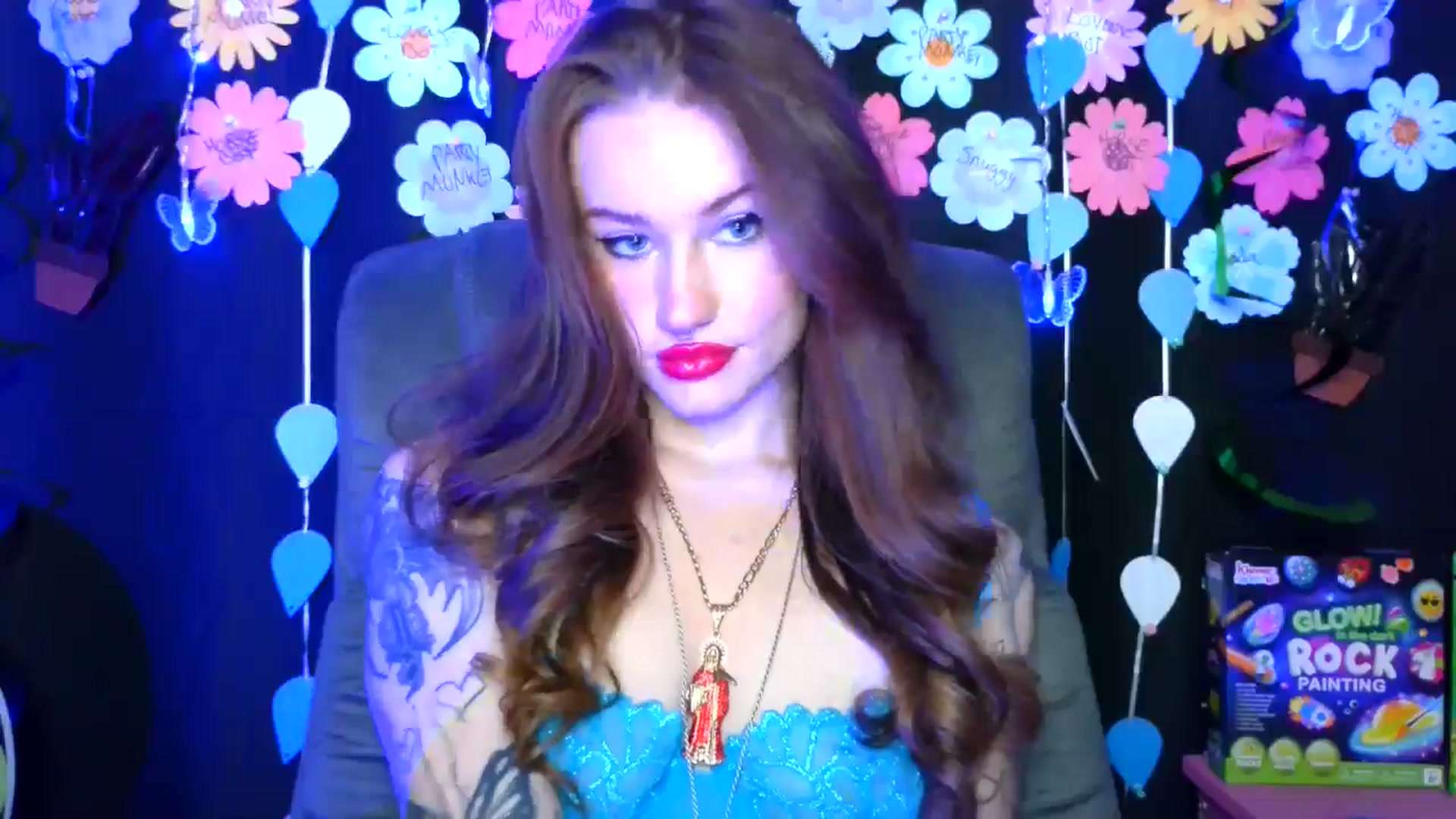 Gallery image thumbnail from RainStormin's myfreecams stream on, 05/16/2025, 11:44 image 3 of 20