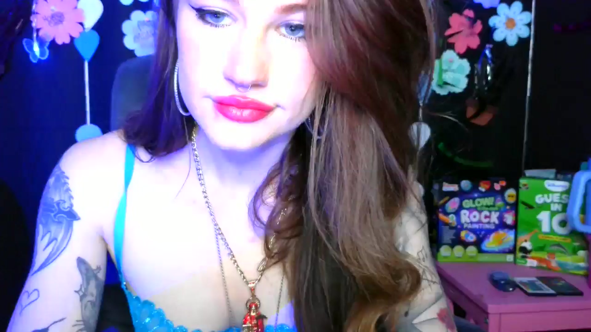 Gallery image thumbnail from RainStormin's myfreecams stream on, 05/16/2025, 11:44 image 16 of 20