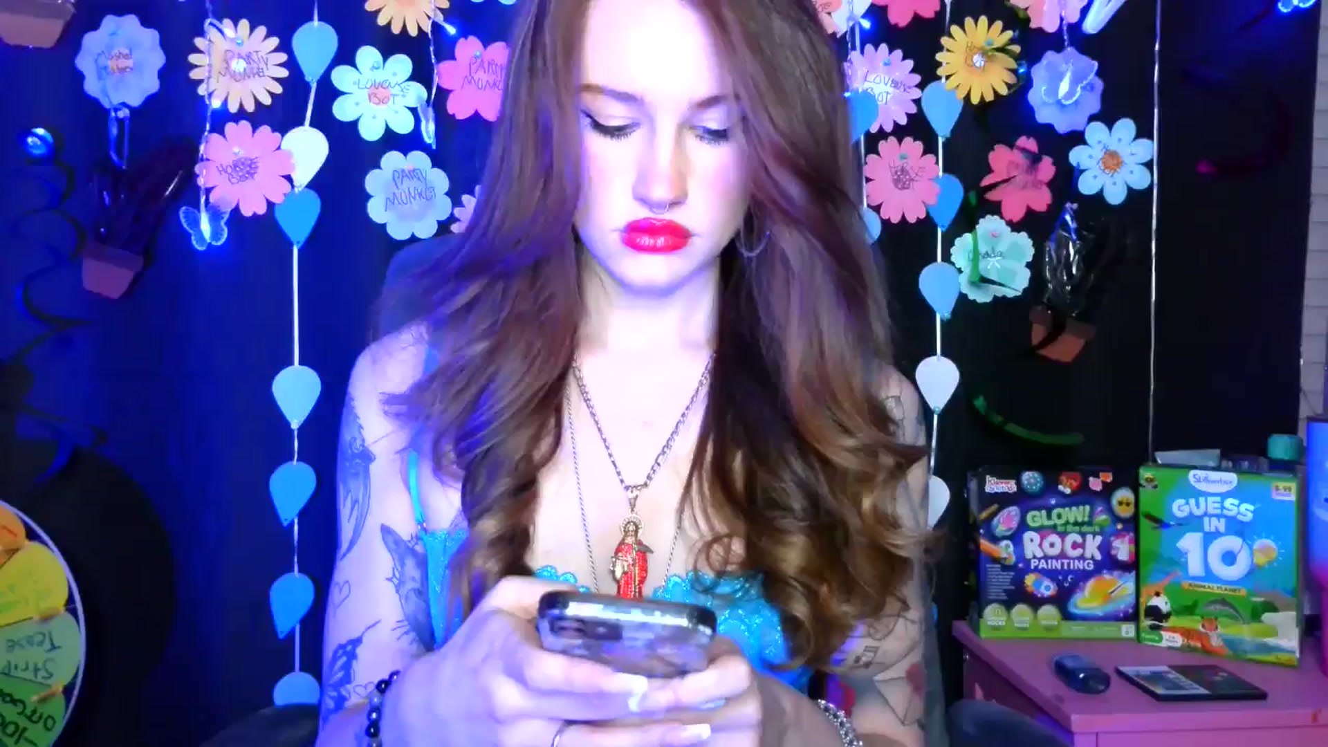 Gallery image thumbnail from RainStormin's myfreecams stream on, 05/16/2025, 11:44 image 1 of 20