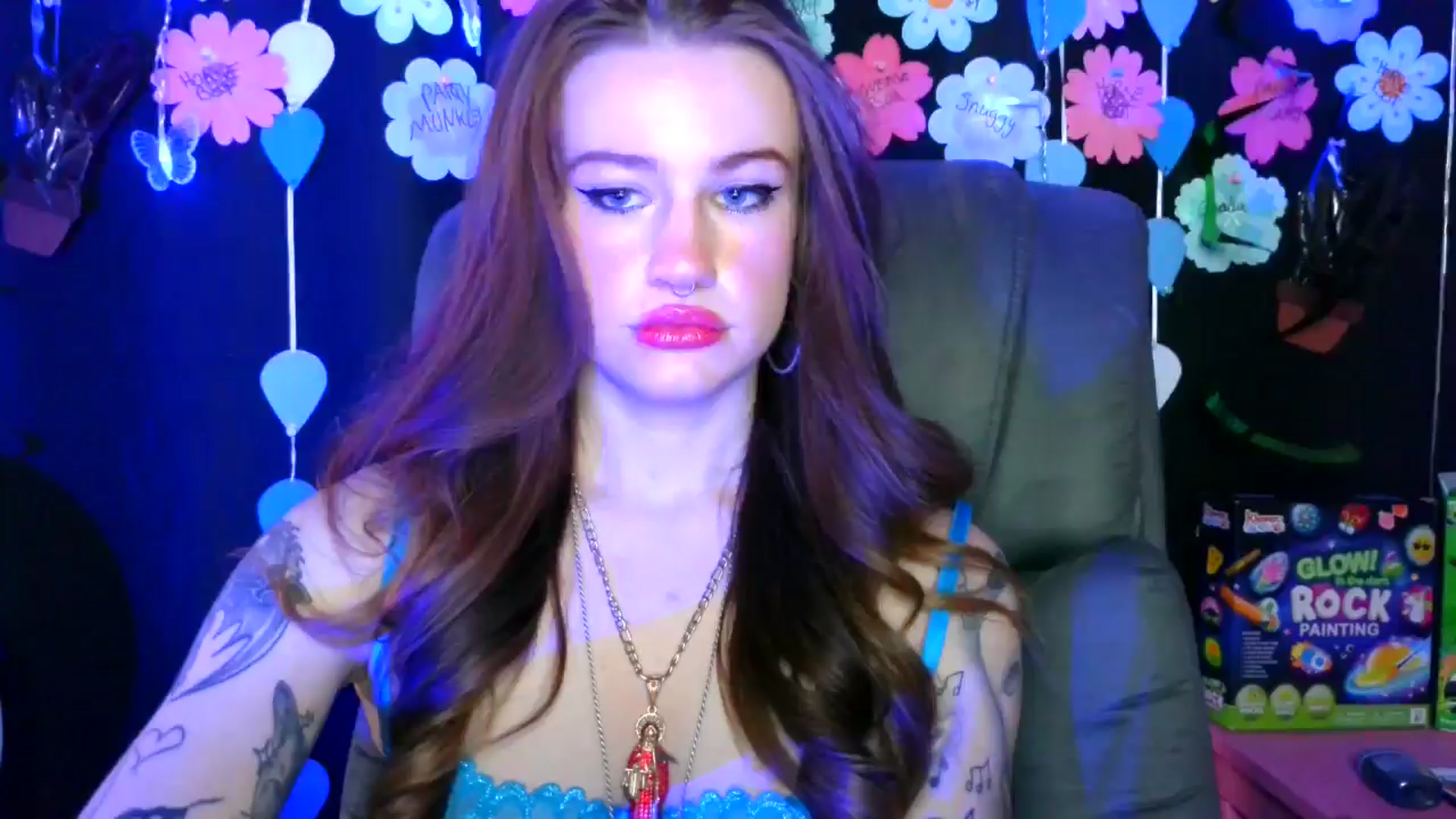 Gallery image thumbnail from RainStormin's myfreecams stream on, 05/16/2025, 15:10 image 5 of 20