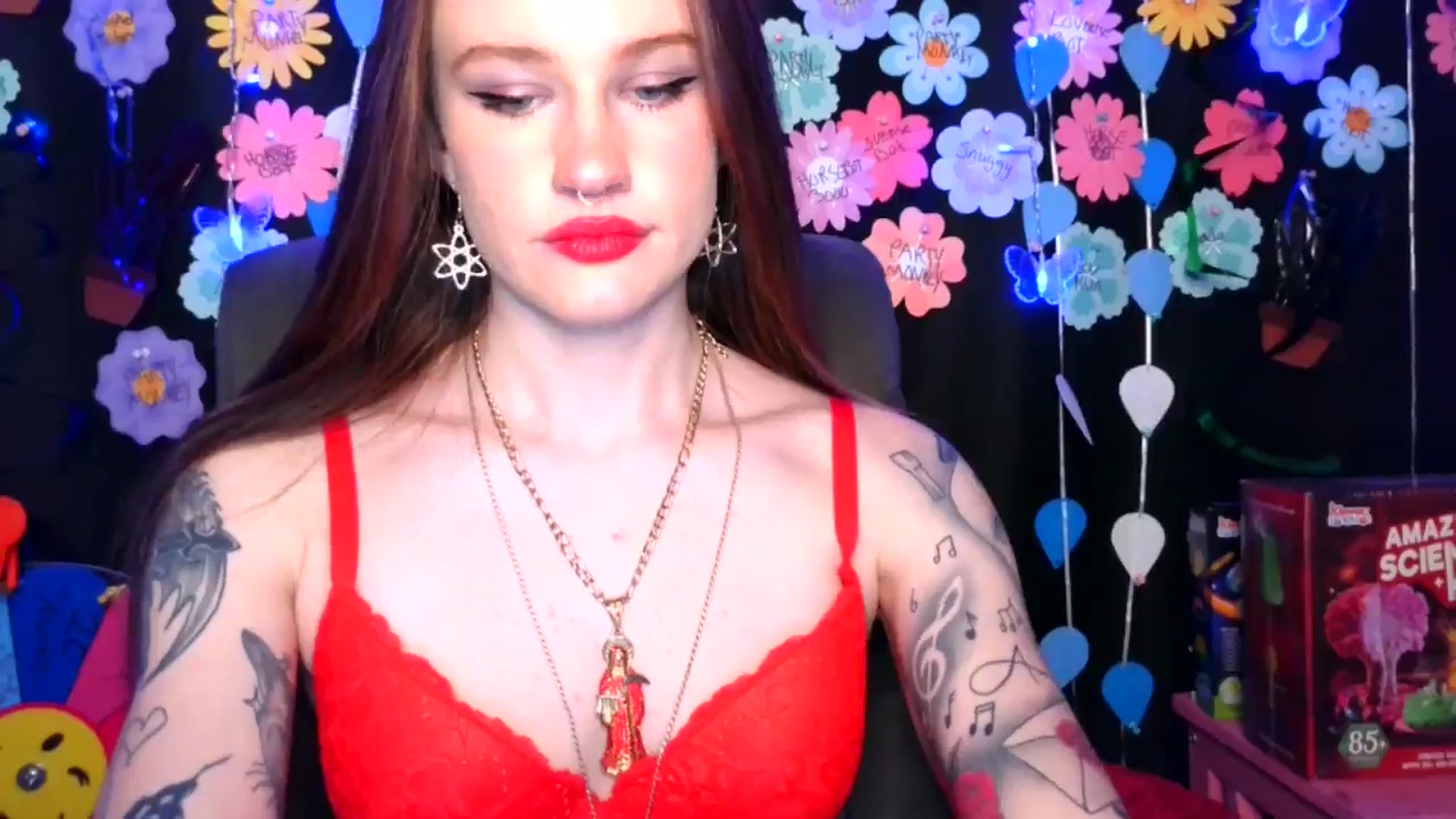 Gallery image thumbnail from RainStormin's myfreecams stream on, 05/17/2025, 07:30 image 16 of 20