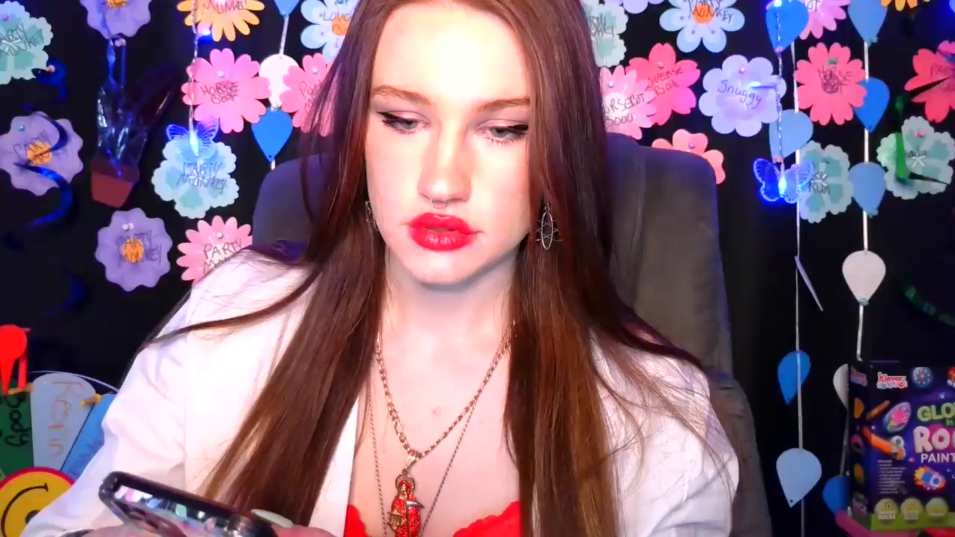 Gallery image thumbnail from RainStormin's myfreecams stream on, 05/17/2025, 13:20 image 5 of 20