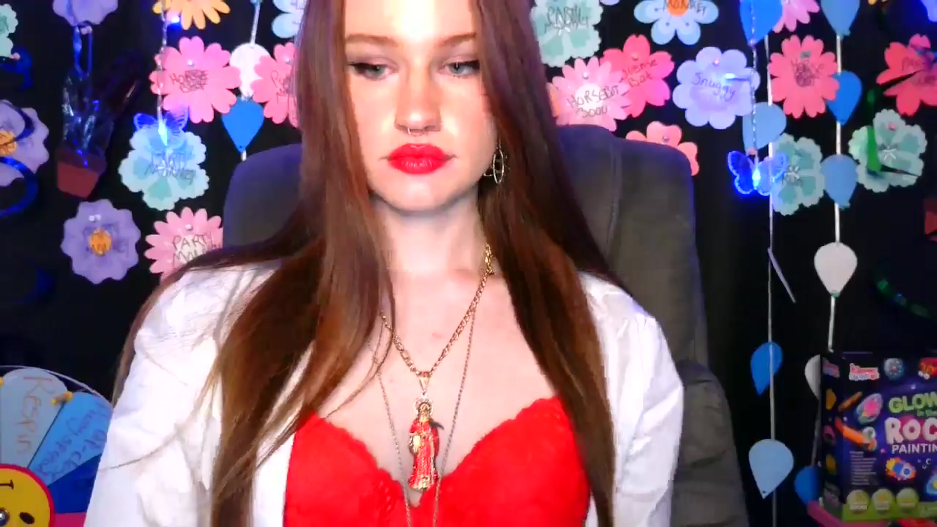 Gallery image thumbnail from RainStormin's myfreecams stream on, 05/17/2025, 13:20 image 4 of 20