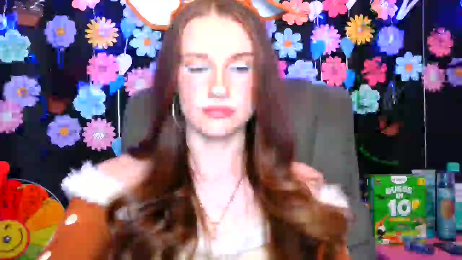 Gallery image thumbnail from RainStormin's myfreecams stream on, 05/18/2025, 11:26 image 10 of 20