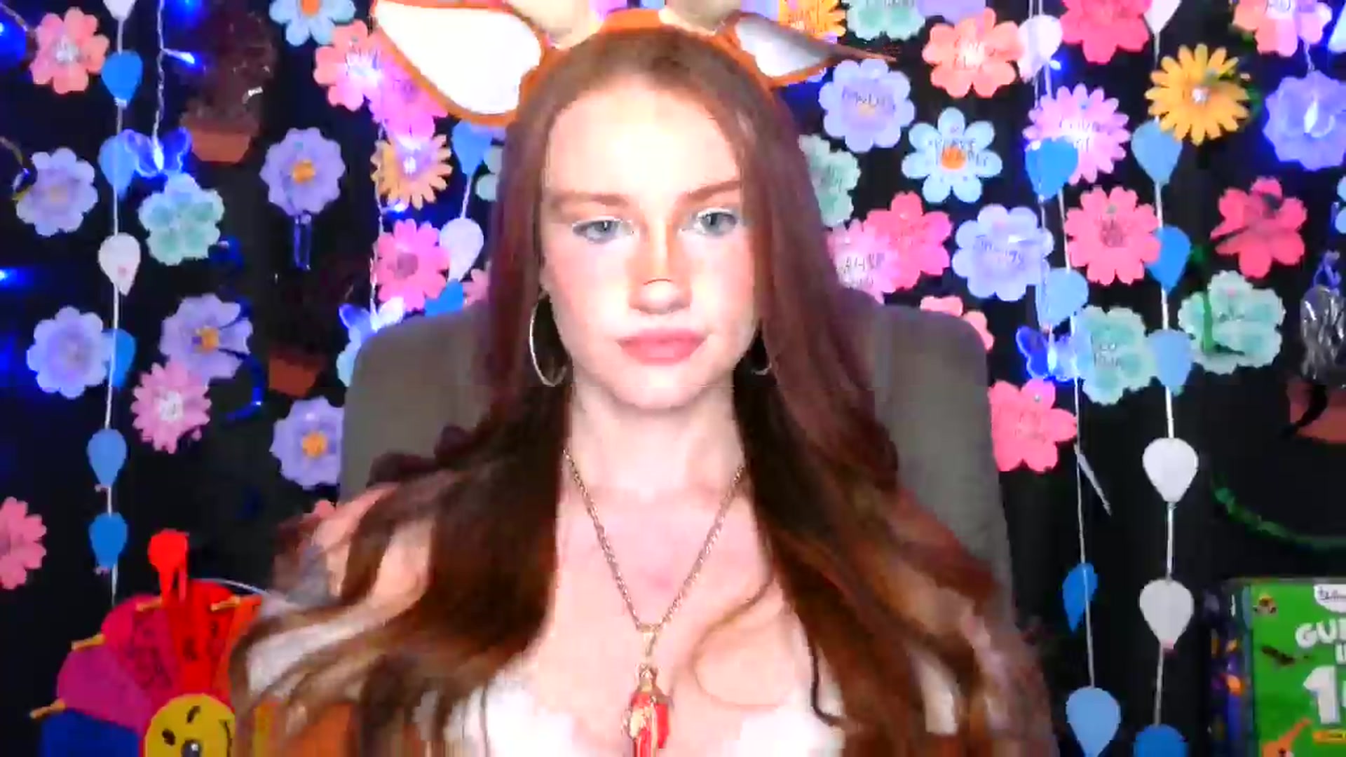 Gallery image thumbnail from RainStormin's myfreecams stream on, 05/18/2025, 13:04 image 2 of 20