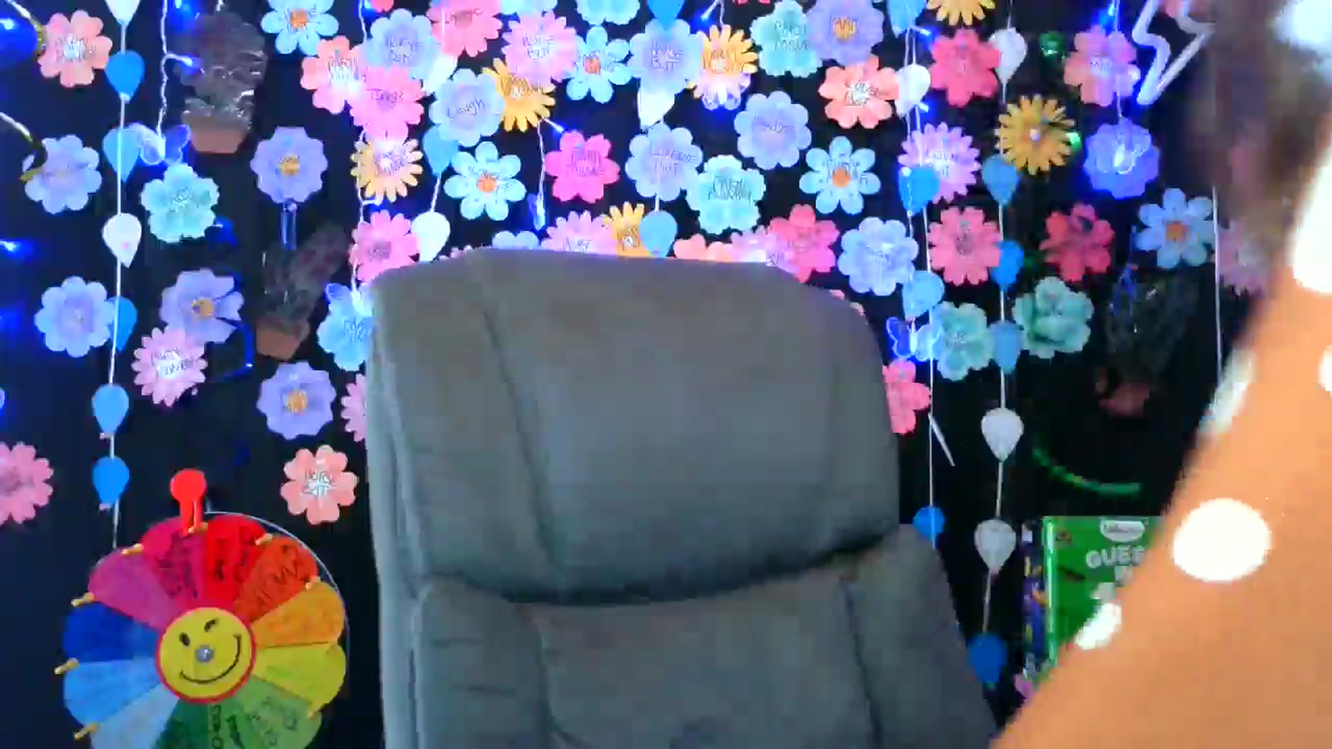 Gallery image thumbnail from RainStormin's myfreecams stream on, 05/18/2025, 13:30 image 20 of 20