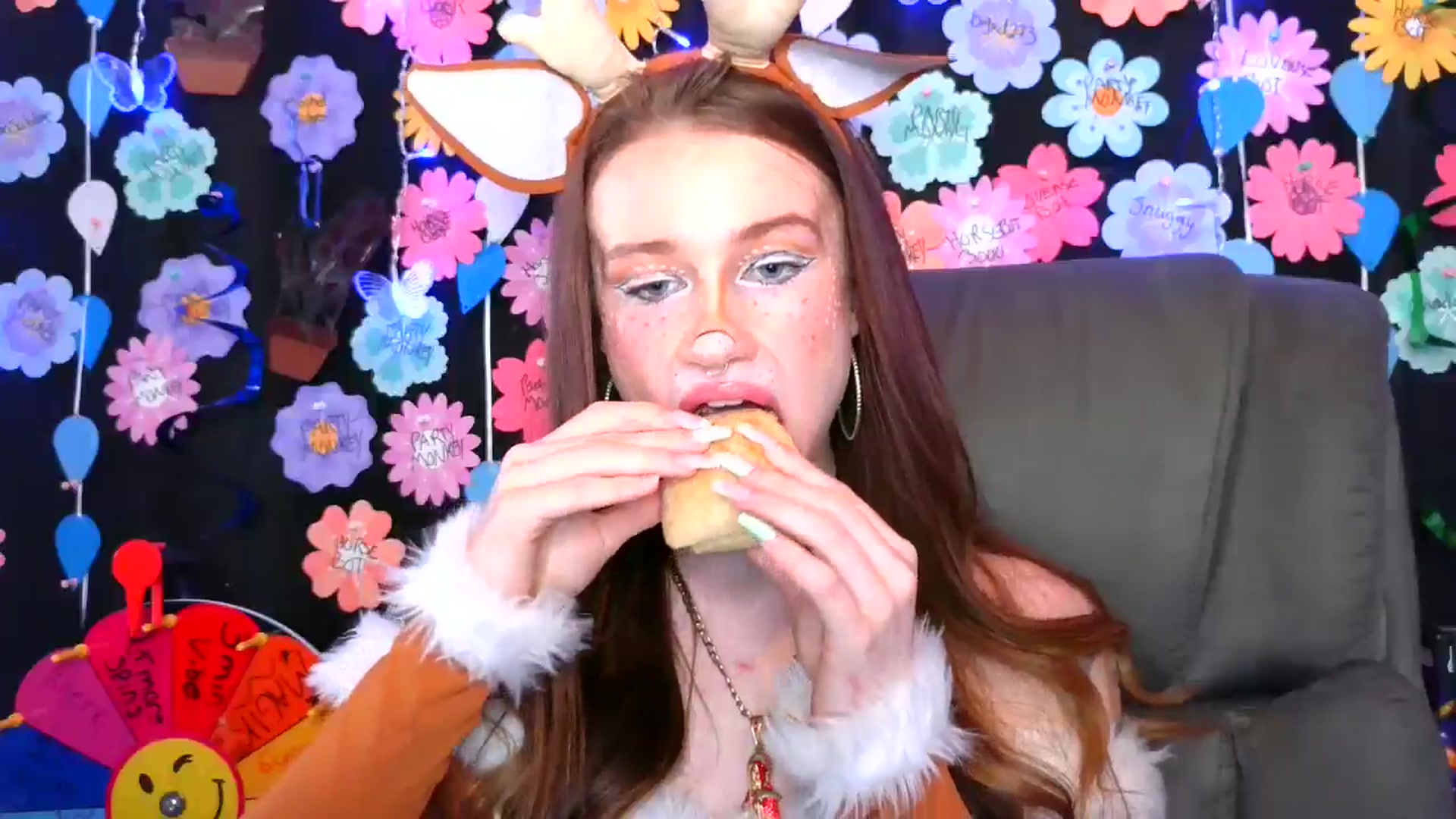 Gallery image thumbnail from RainStormin's myfreecams stream on, 05/18/2025, 13:30 image 6 of 20