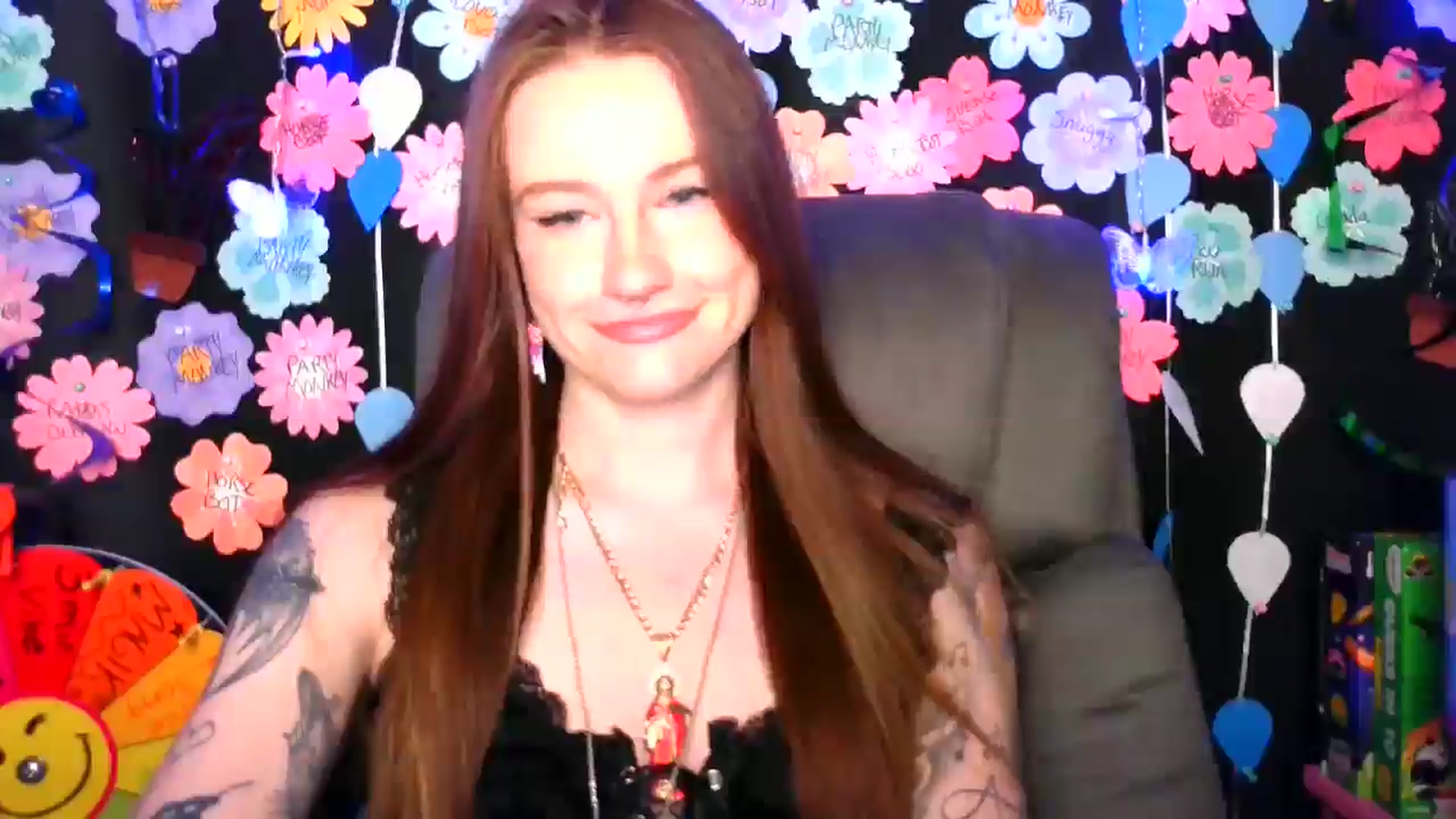 Gallery image thumbnail from RainStormin's myfreecams stream on, 05/20/2025, 06:03 image 11 of 20