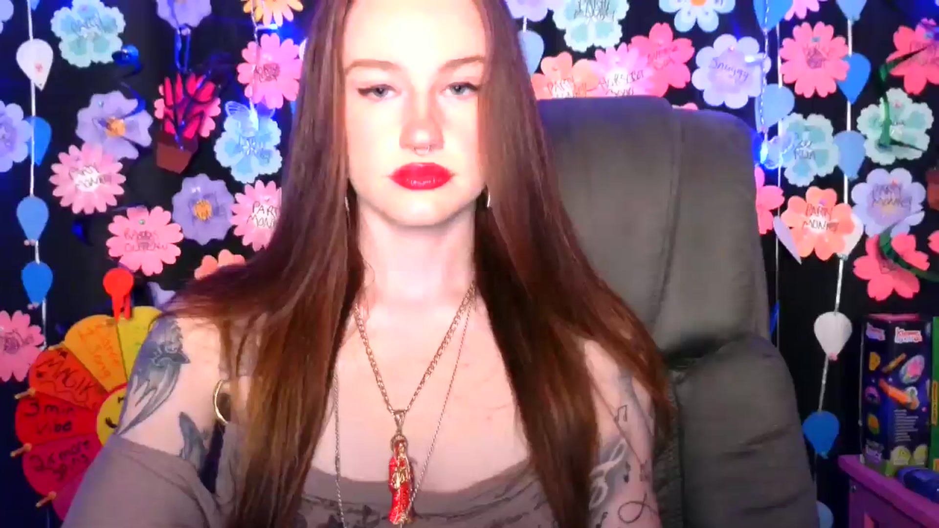 Gallery image thumbnail from RainStormin's myfreecams stream on, 05/21/2025, 07:22 image 16 of 20
