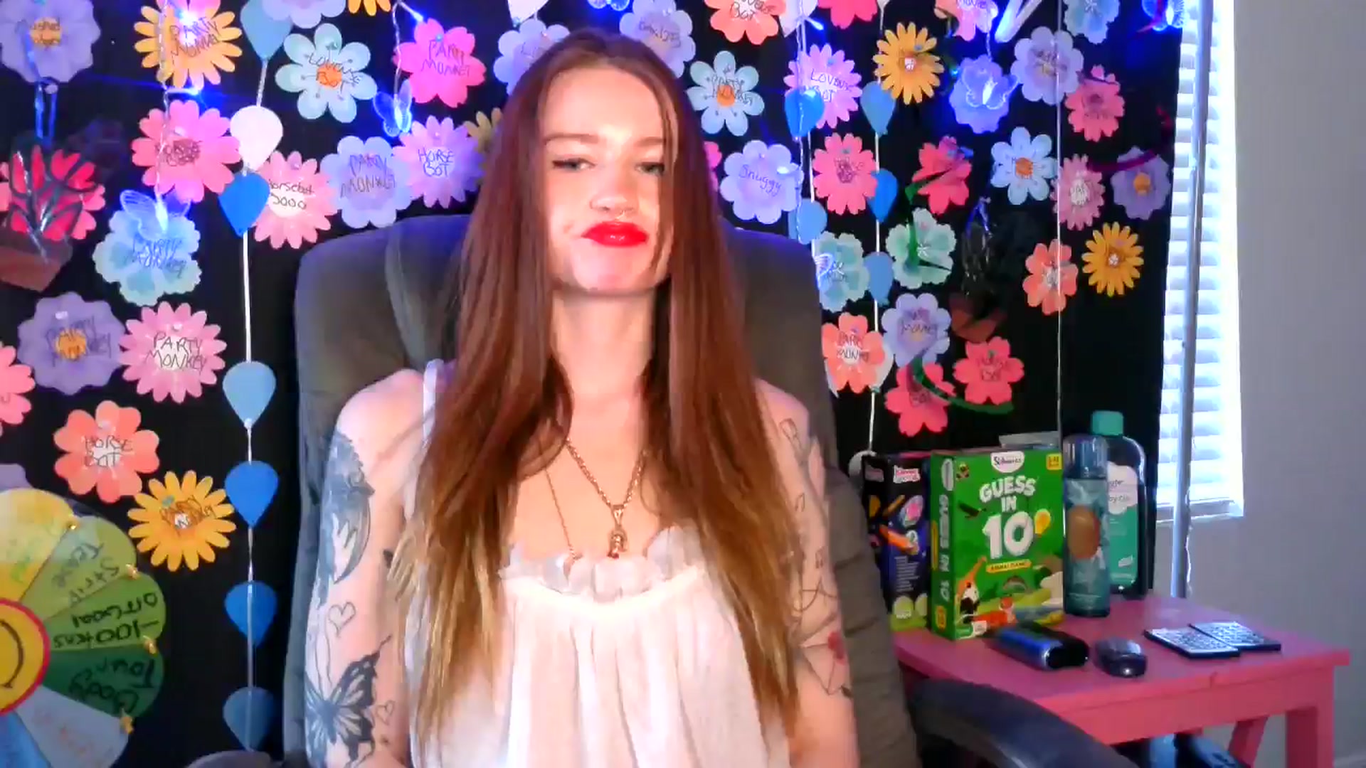Gallery image thumbnail from RainStormin's myfreecams stream on, 05/21/2025, 14:24 image 4 of 20