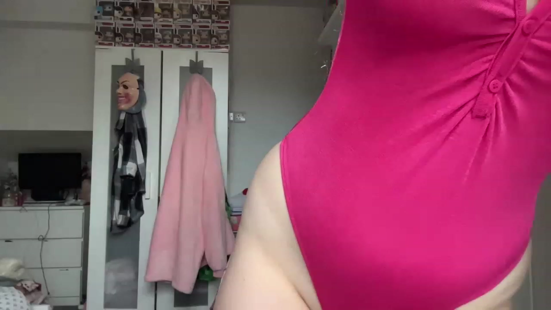 Gallery image thumbnail from Rainangel2's myfreecams stream on, 02/01/2023, 12:24 image 14 of 20