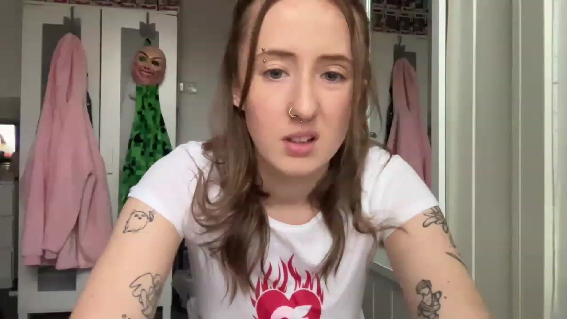 Gallery image thumbnail from Rainangel2's myfreecams stream on, 02/20/2023, 16:19 image 6 of 20
