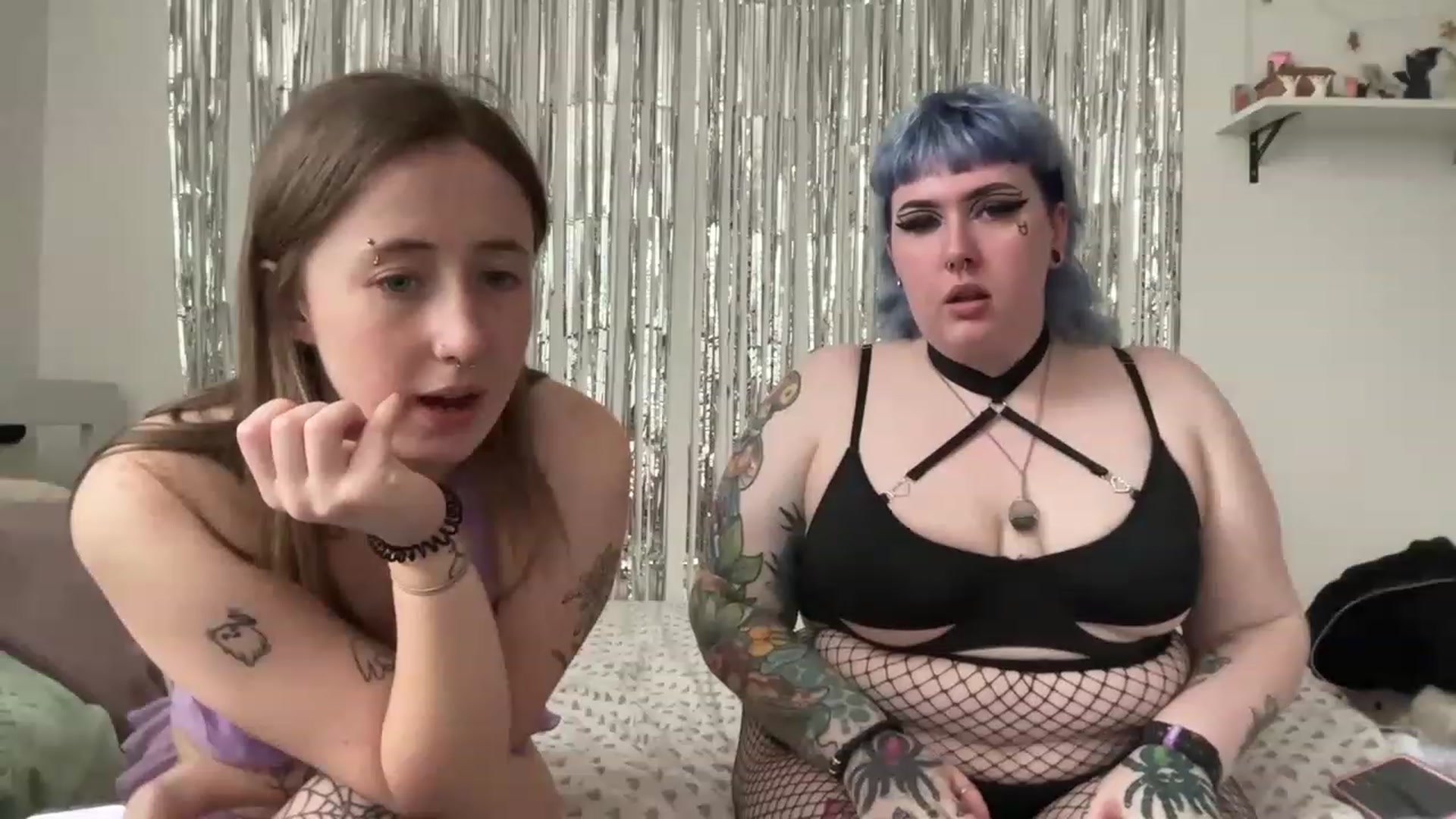 Gallery image thumbnail from Rainangel2's myfreecams stream on, 03/24/2023, 13:31 image 14 of 20