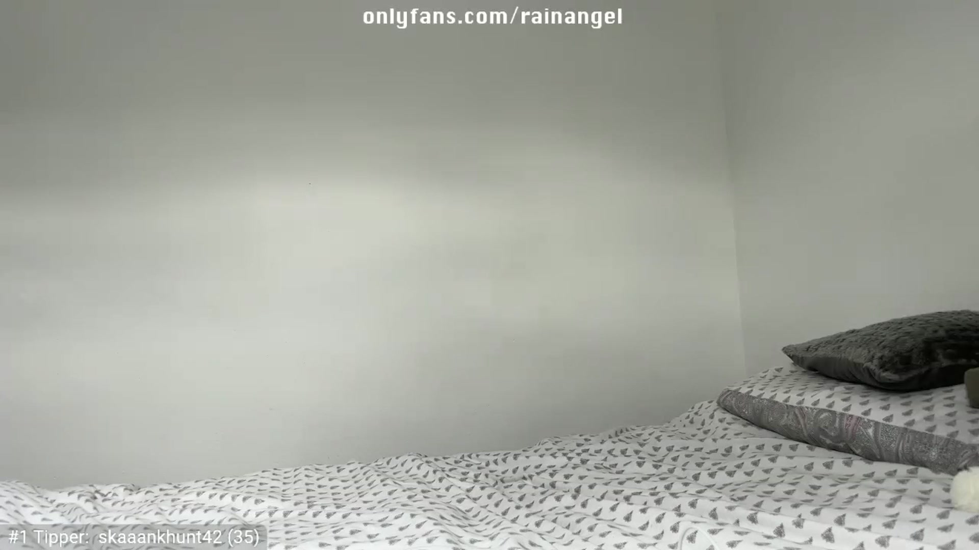 Gallery image thumbnail from Rainangel2's myfreecams stream on, 07/01/2023, 12:04 image 18 of 20