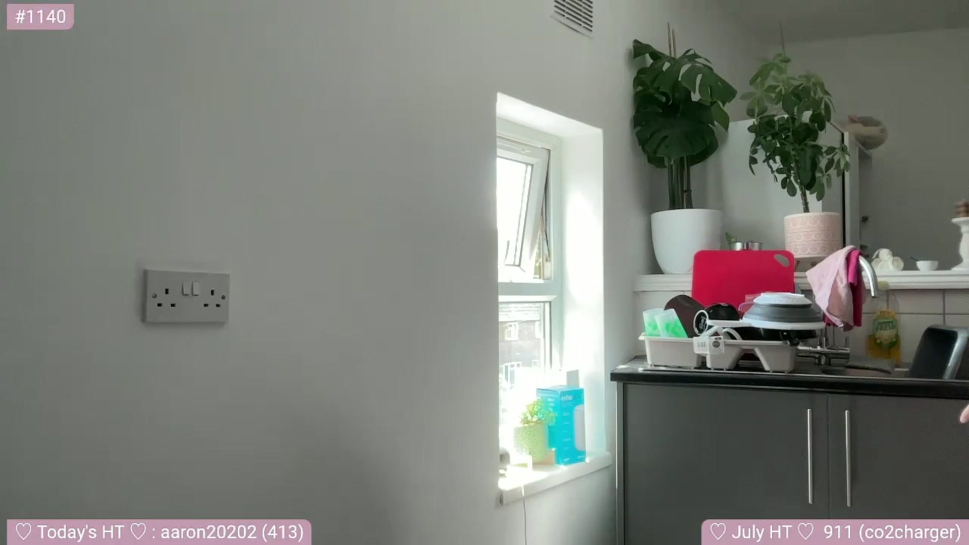 Gallery image thumbnail from Rainangel2's myfreecams stream on, 07/07/2023, 14:06 image 2 of 20