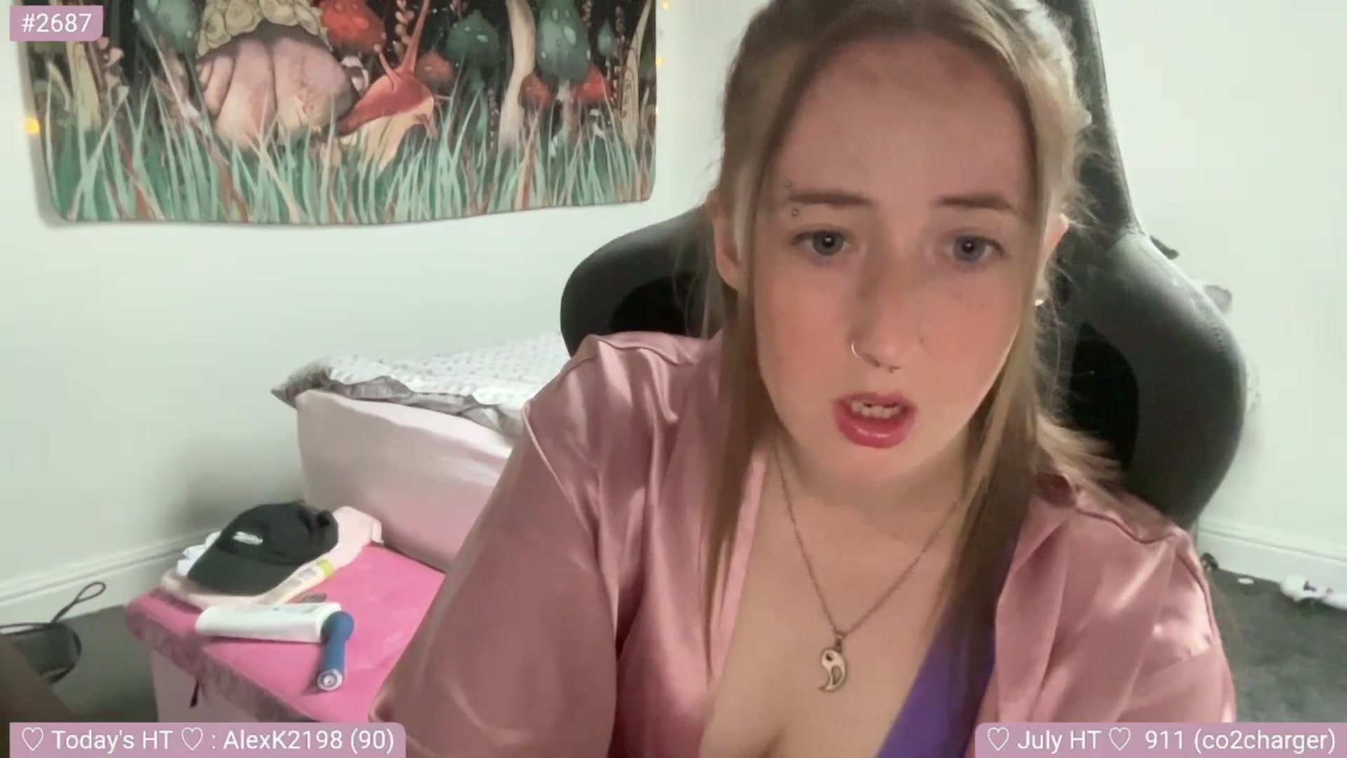Gallery image thumbnail from Rainangel2's myfreecams stream on, 07/18/2023, 13:39 image 16 of 20