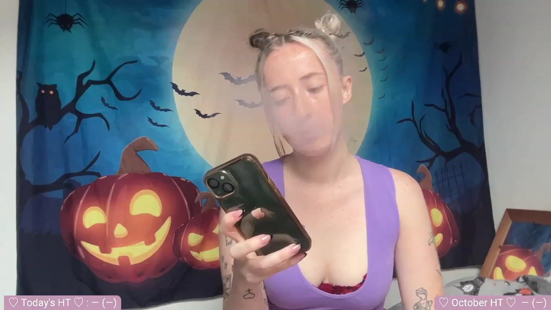 Gallery image thumbnail from Rainangel2's myfreecams stream on, 10/02/2023, 10:03 image 3 of 20