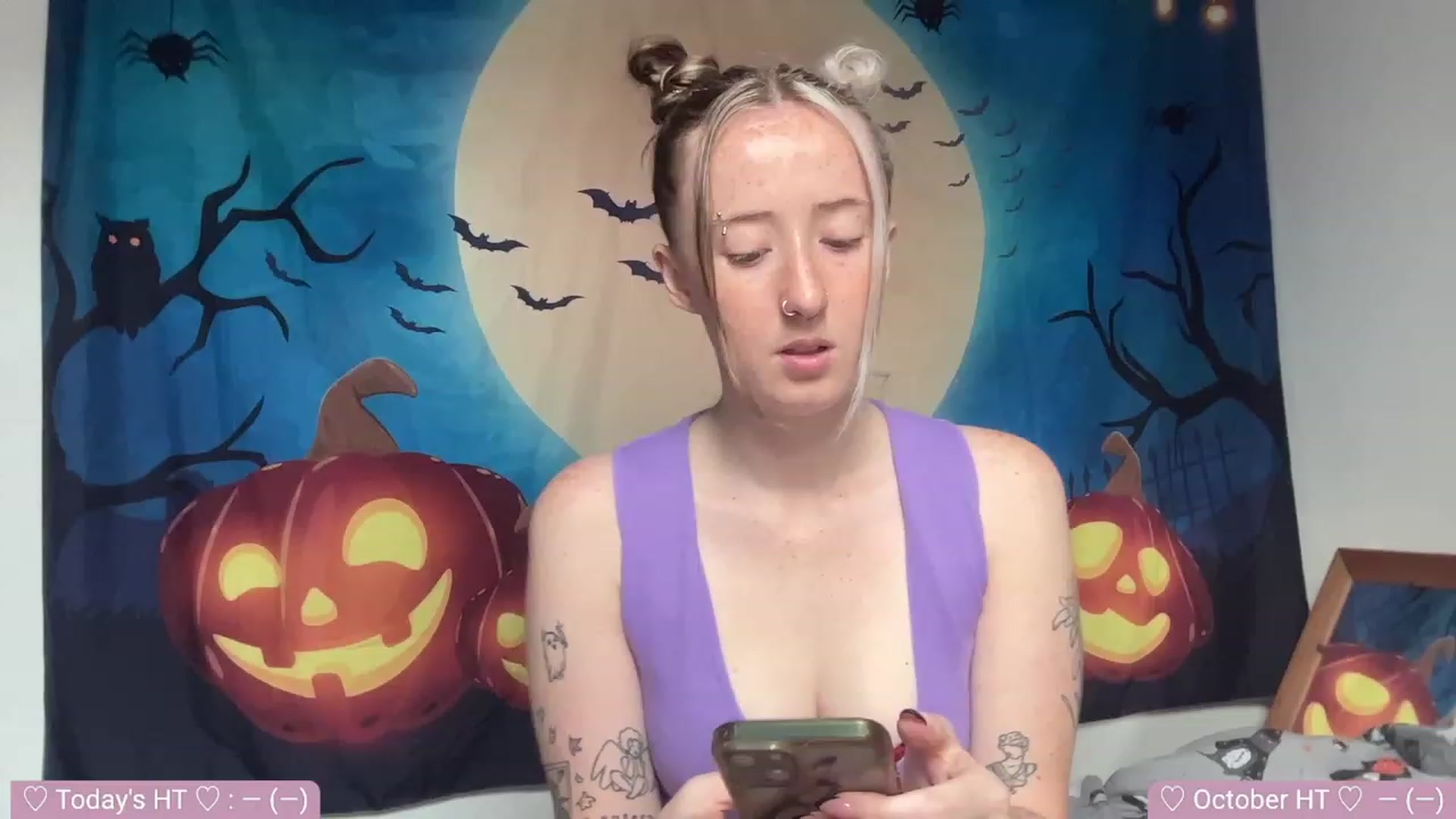 Gallery image thumbnail from Rainangel2's myfreecams stream on, 10/02/2023, 10:03 image 2 of 20