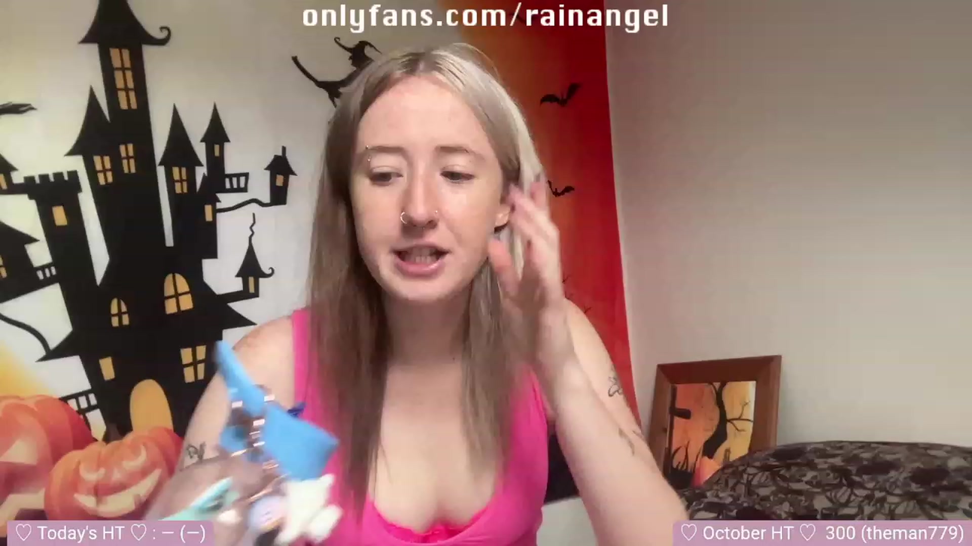 Gallery image thumbnail from Rainangel2's myfreecams stream on, 10/17/2023, 12:33 image 4 of 20