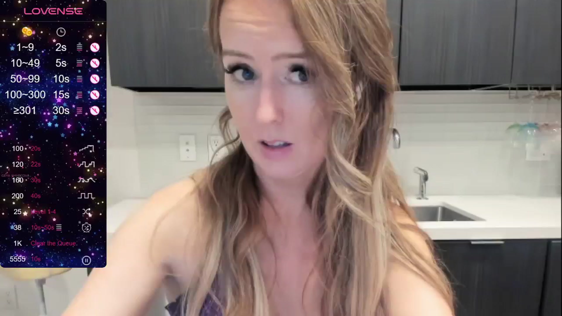 Gallery image thumbnail from Rainbowkiss's myfreecams stream on, 05/02/2024, 07:43 image 18 of 20
