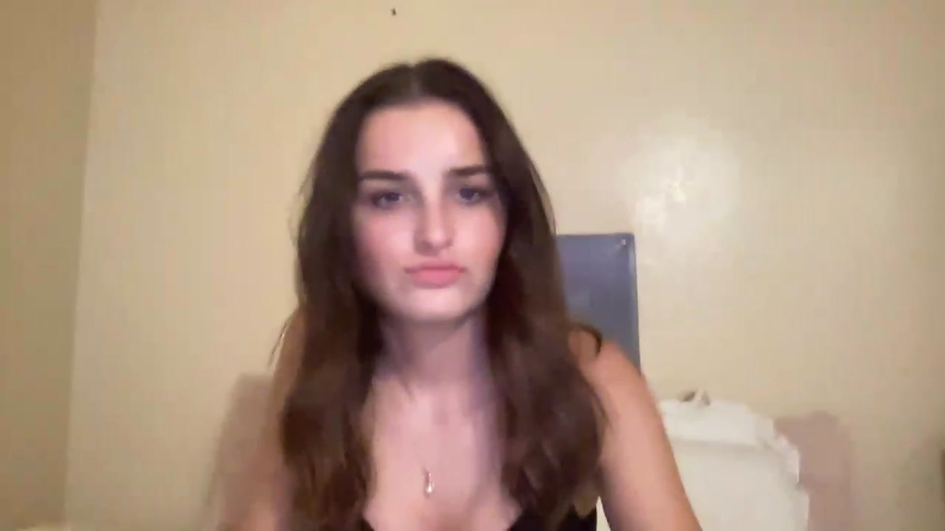 Gallery image thumbnail from RainyMae's myfreecams stream on, 12/07/2022, 01:22 image 5 of 20