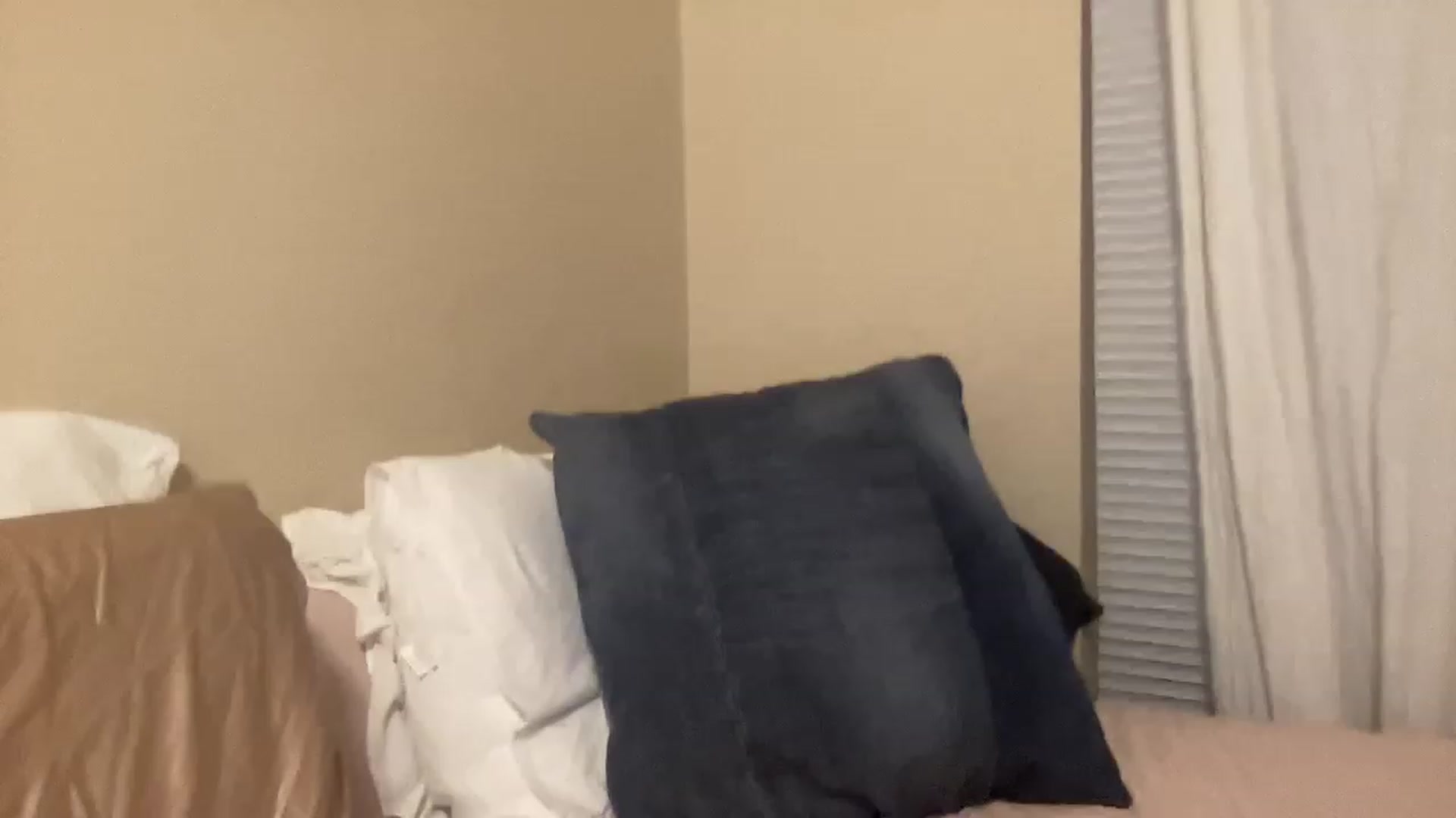 Gallery image thumbnail from RainyMae's myfreecams stream on, 01/21/2023, 05:16 image 8 of 20