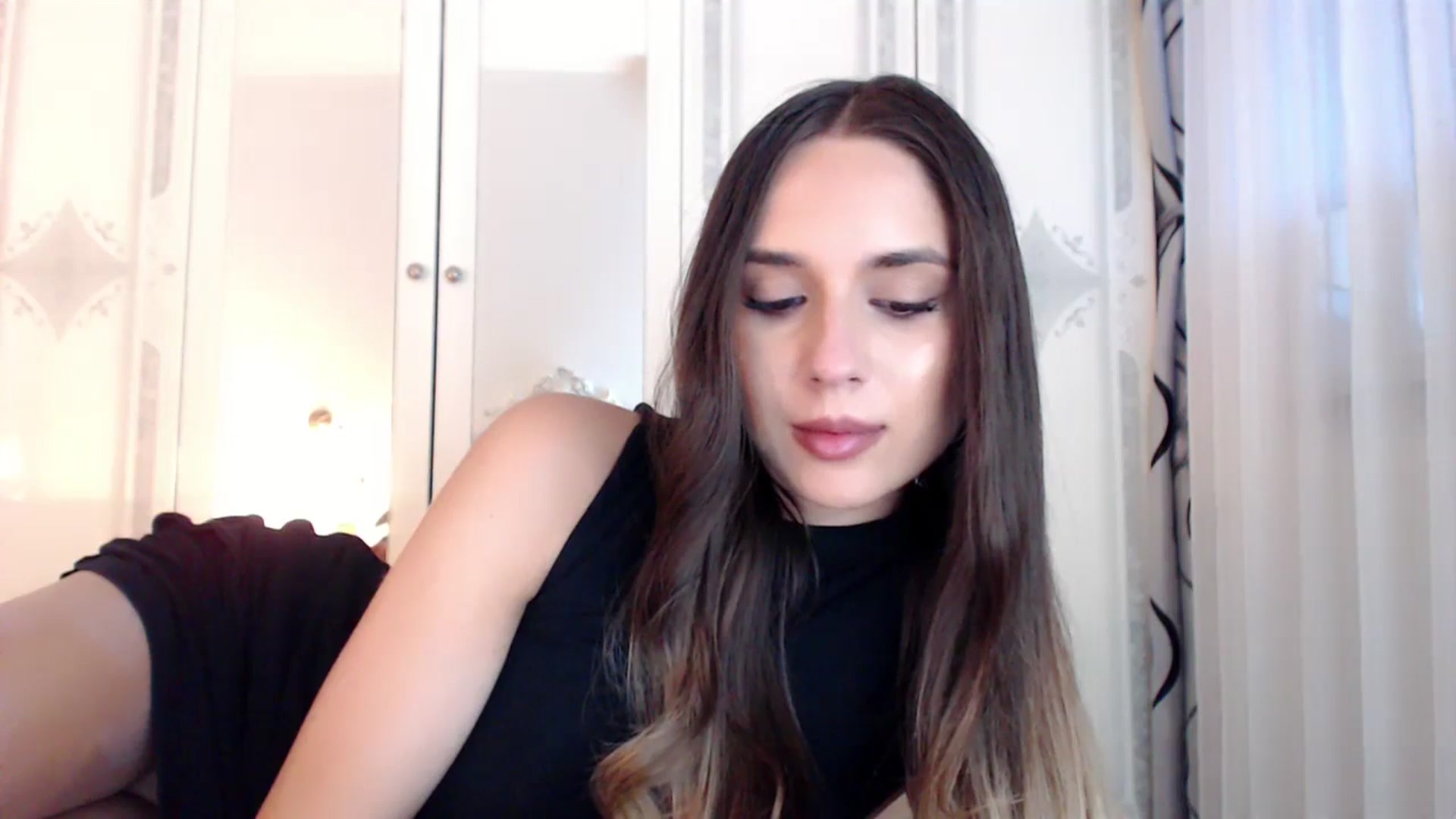 Gallery image thumbnail from Raisadollface's myfreecams stream on, 06/23/2025, 11:58 image 12 of 20