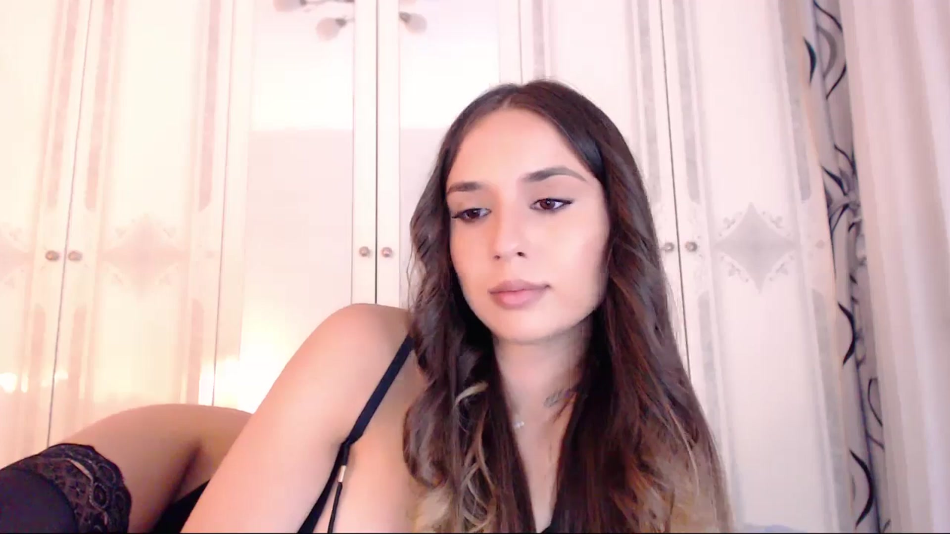 Gallery image thumbnail from Raisadollface's myfreecams stream on, 07/03/2025, 12:29 image 3 of 20
