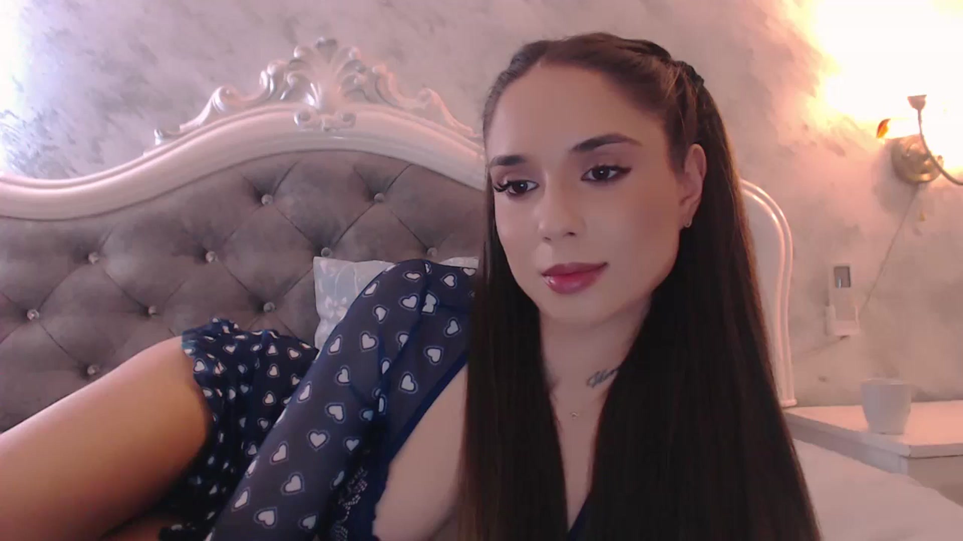 Gallery image thumbnail from Raisadollface's myfreecams stream on, 12/27/2025, 18:11 image 14 of 20
