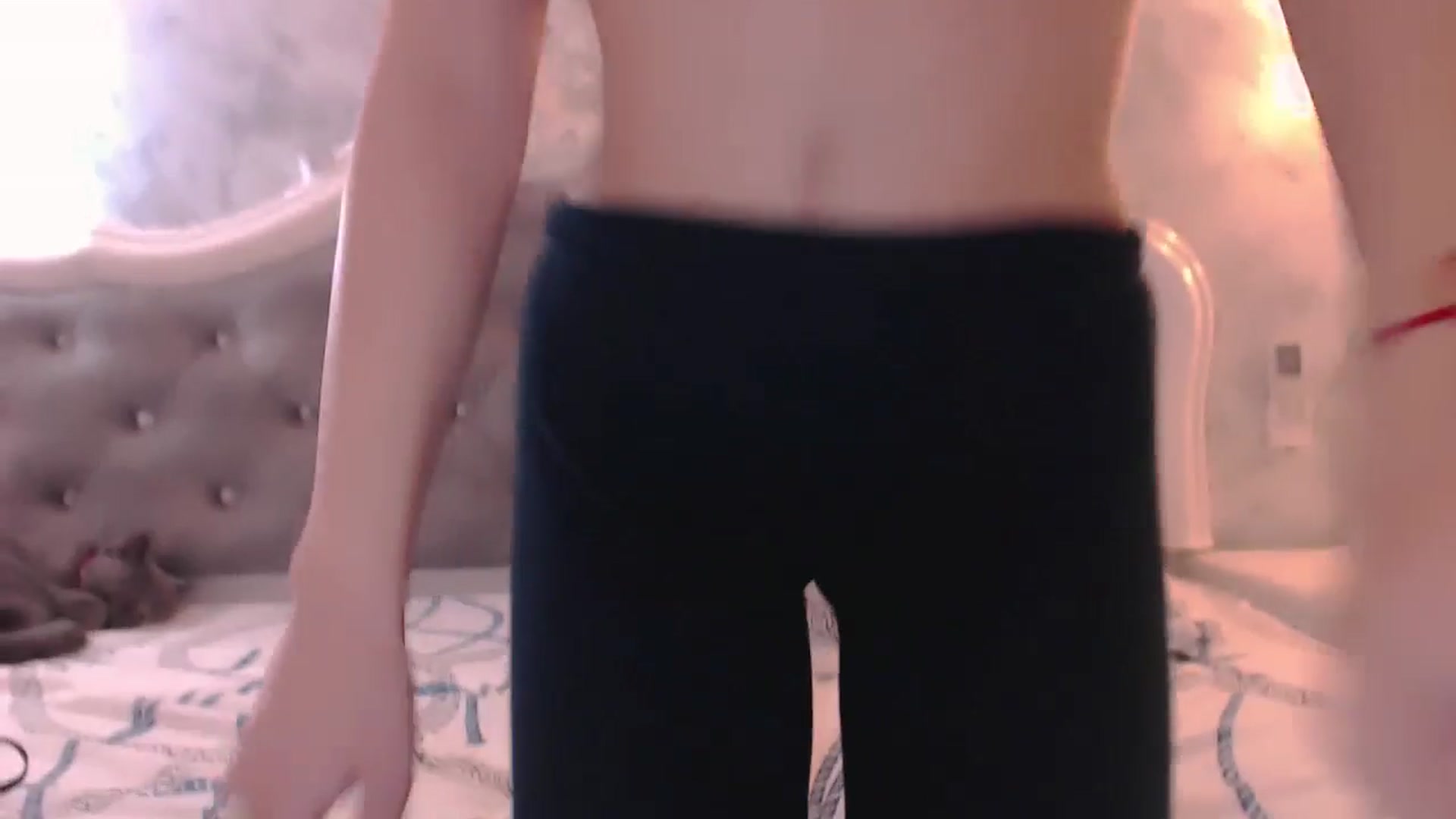 Gallery image thumbnail from Raisadollface's myfreecams stream on, 01/08/2026, 17:03 image 15 of 20