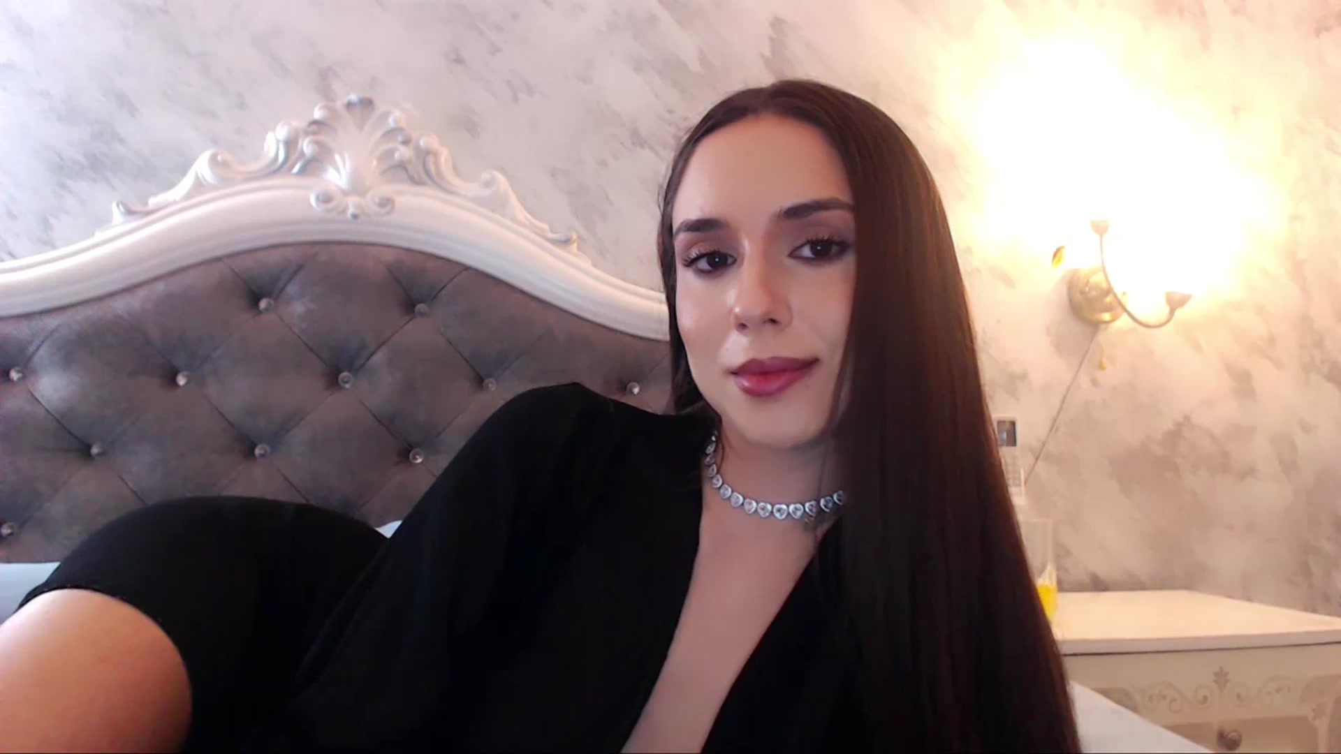 Gallery image thumbnail from Raisadollface's myfreecams stream on, 02/12/2026, 18:10 image 15 of 20