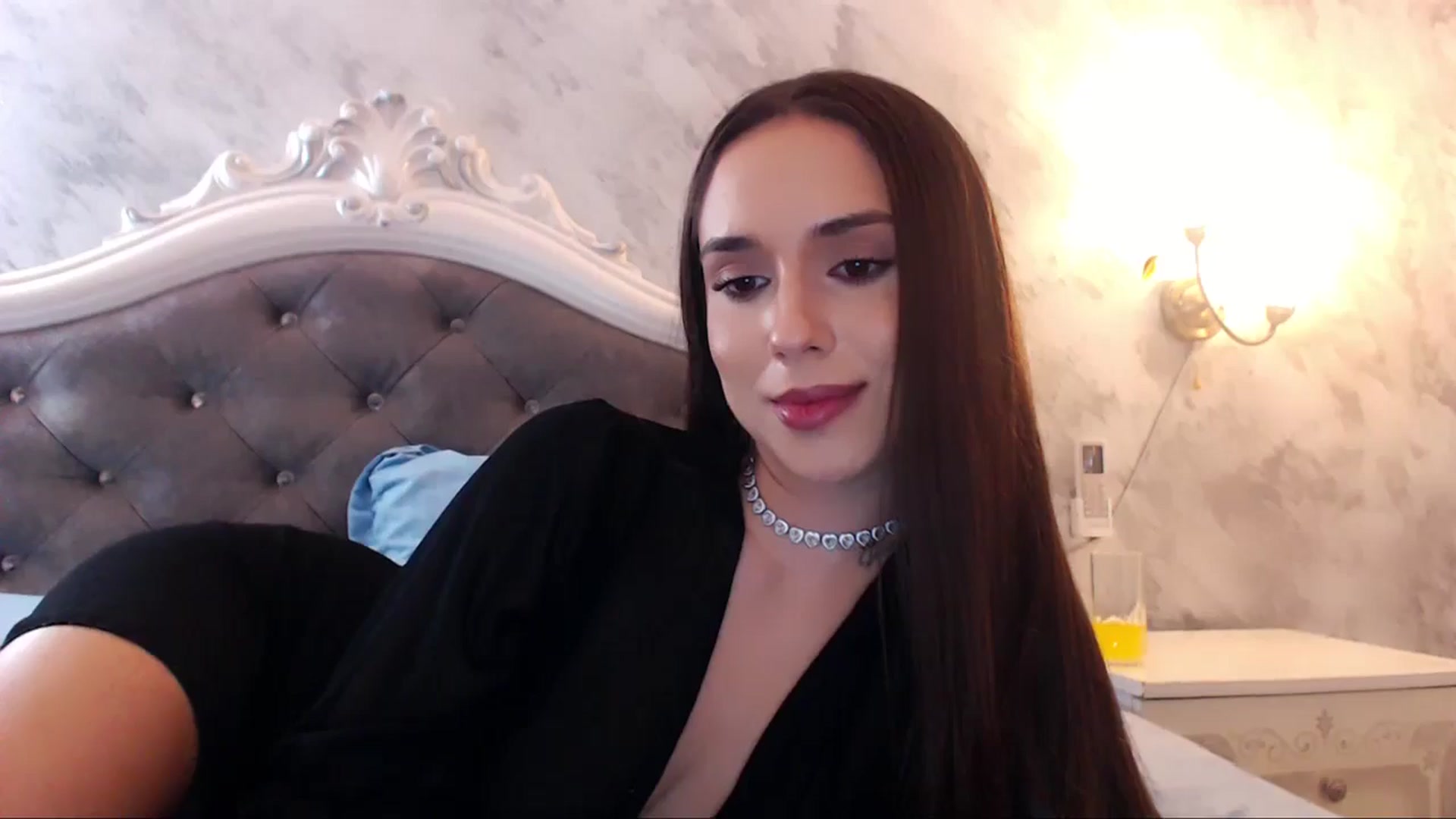 Gallery image thumbnail from Raisadollface's myfreecams stream on, 02/12/2026, 18:10 image 10 of 20