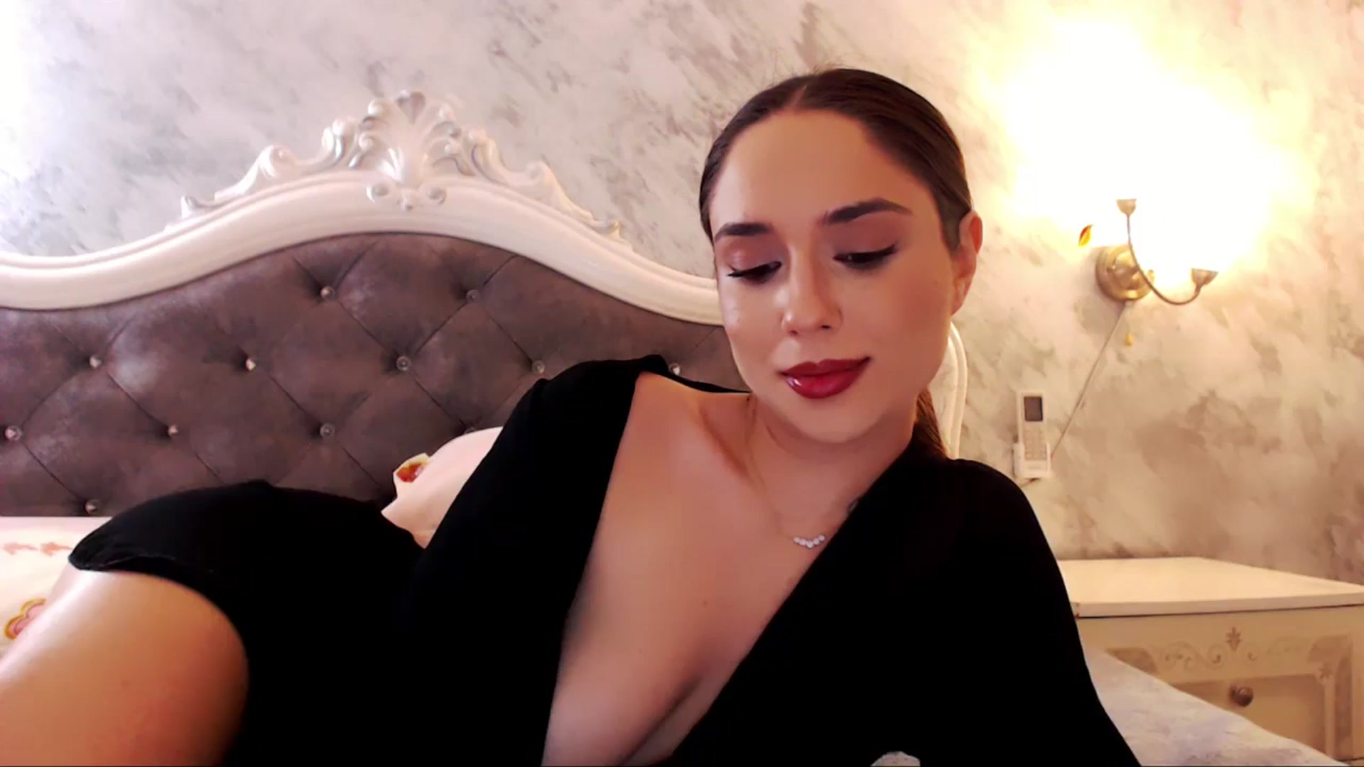 Gallery image thumbnail from Raisadollface's myfreecams stream on, 02/22/2026, 14:16 image 9 of 20