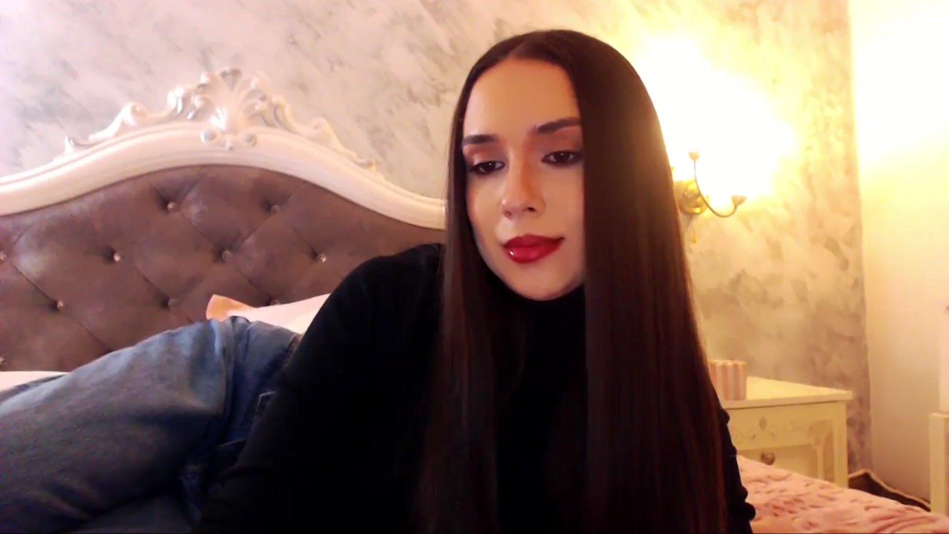 Gallery image thumbnail from Raisadollface's myfreecams stream on, 03/01/2026, 16:46 image 3 of 20