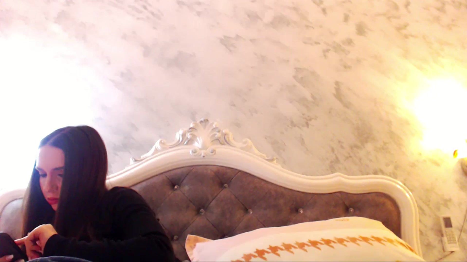 Gallery image thumbnail from Raisadollface's myfreecams stream on, 03/01/2026, 17:27 image 15 of 20