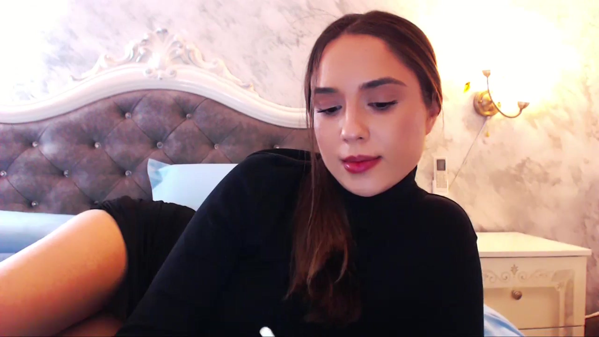 Gallery image thumbnail from Raisadollface's myfreecams stream on, 03/17/2026, 16:58 image 18 of 20