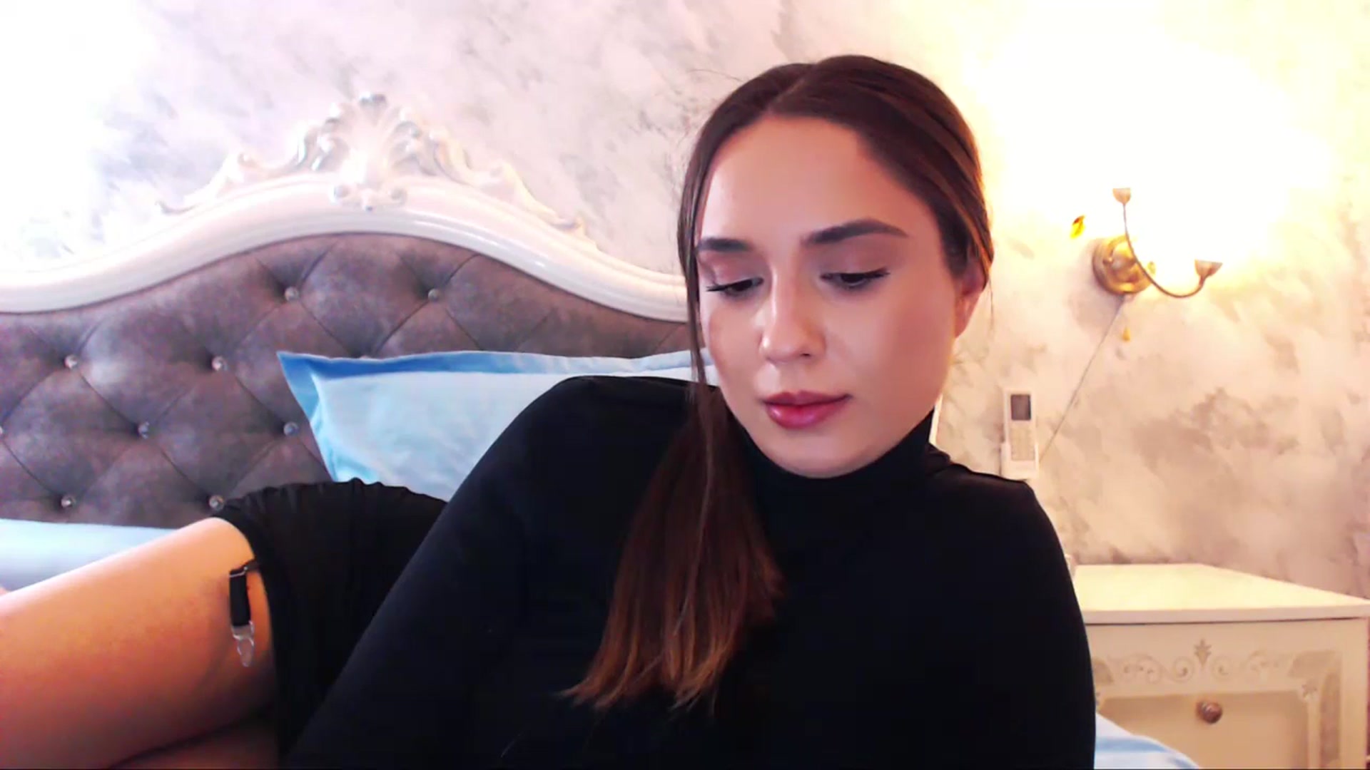 Gallery image thumbnail from Raisadollface's myfreecams stream on, 03/17/2026, 17:40 image 13 of 20