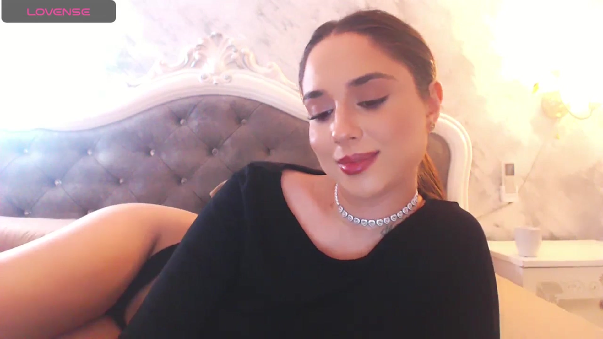 Gallery image thumbnail from Raisadollface's myfreecams stream on, 05/08/2026, 14:57 image 6 of 20