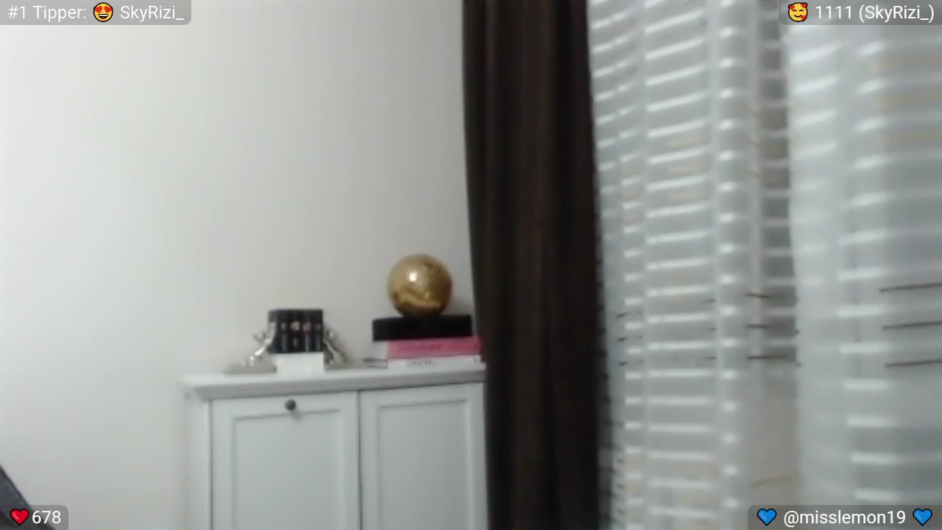 Gallery image thumbnail from RaisinBerry's myfreecams stream on, 07/28/2024, 22:35 image 18 of 20