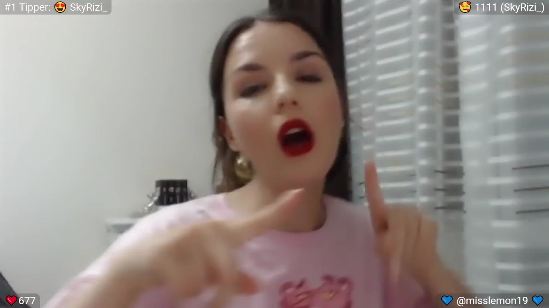 Gallery image thumbnail from RaisinBerry's myfreecams stream on, 07/28/2024, 23:52 image 6 of 20